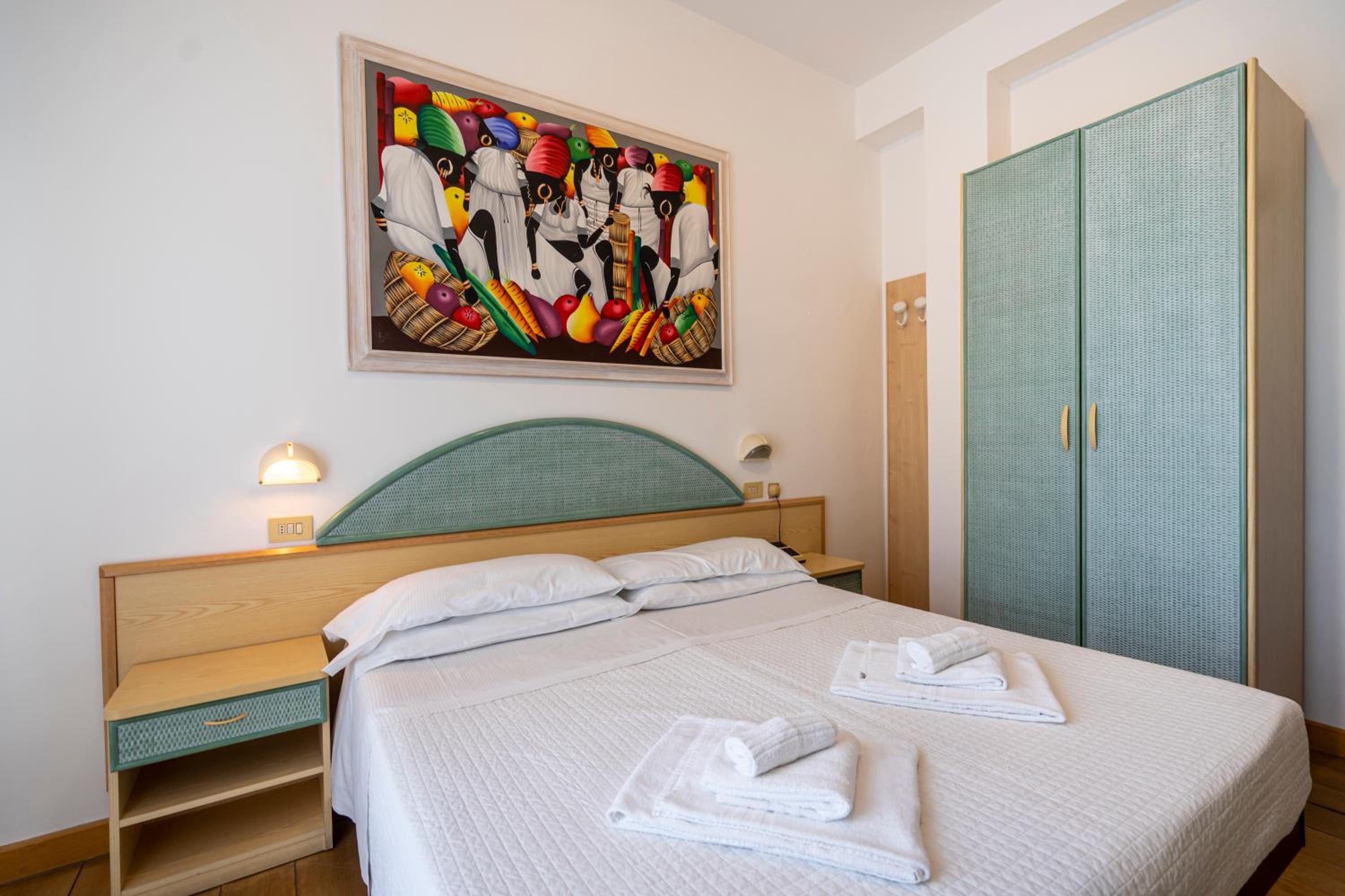 Budget Double or Twin Room - Photo 2