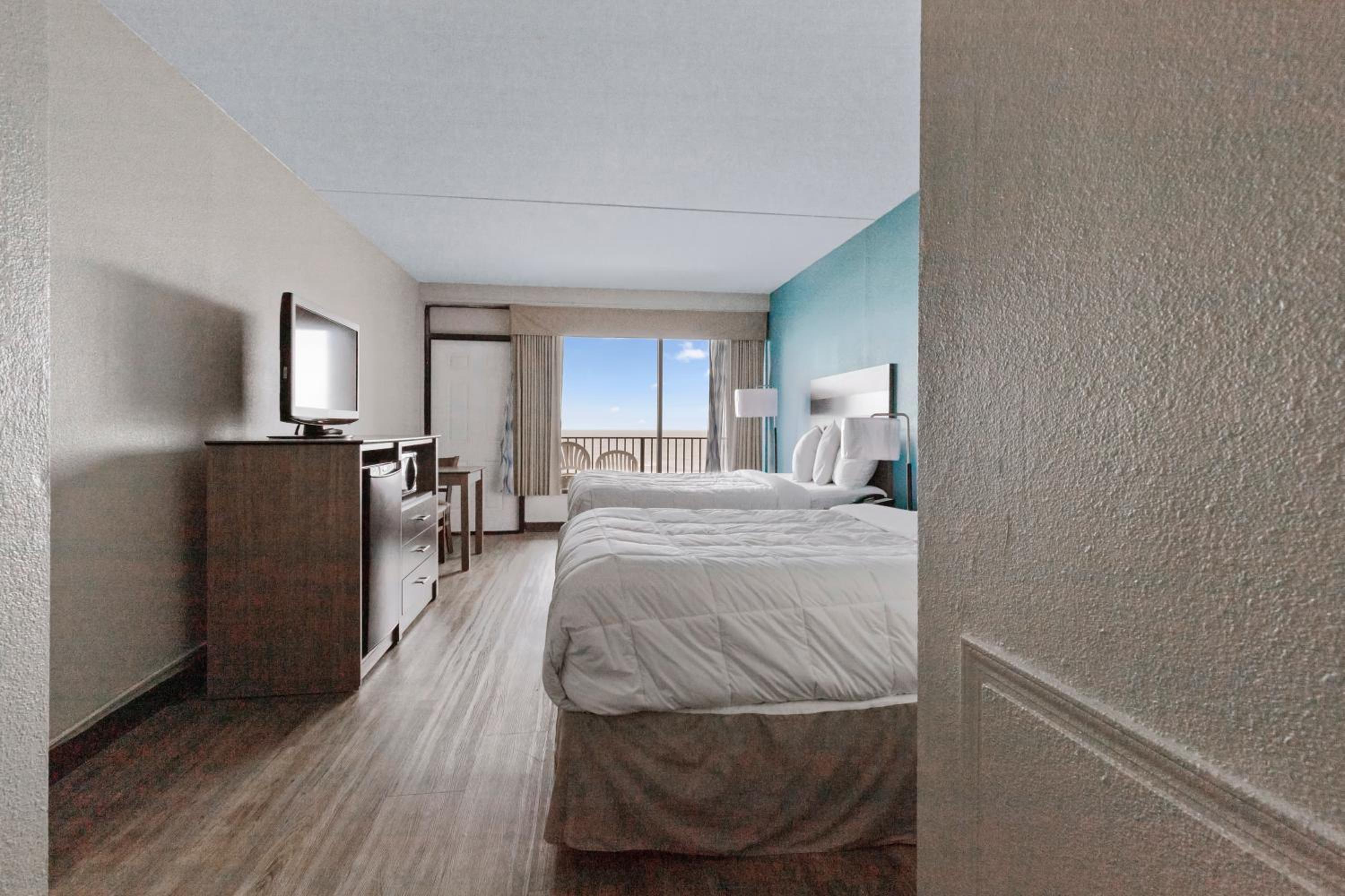 Oceanfront Double Room With Balcony  photo 1