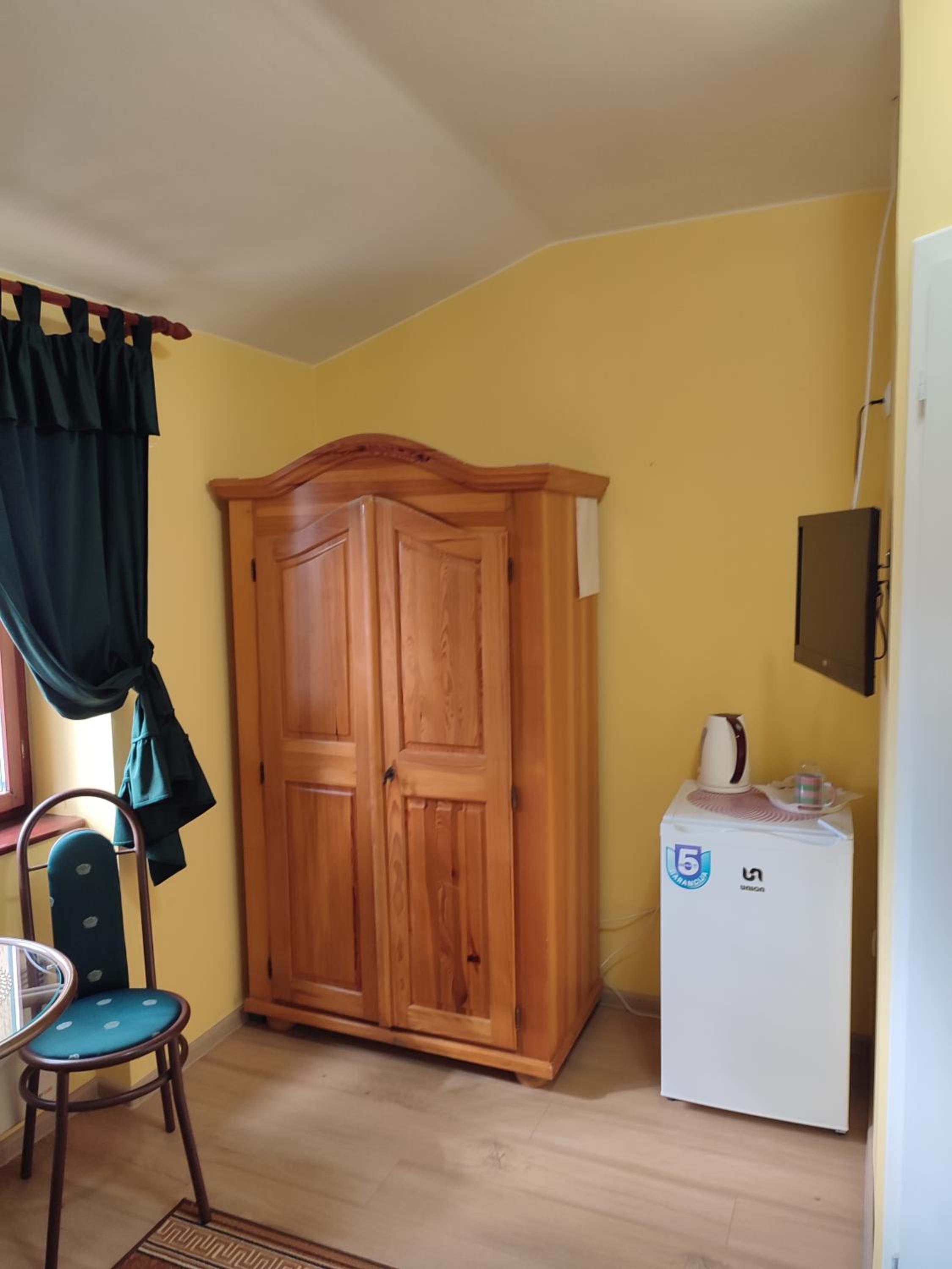 Single Room photo 2
