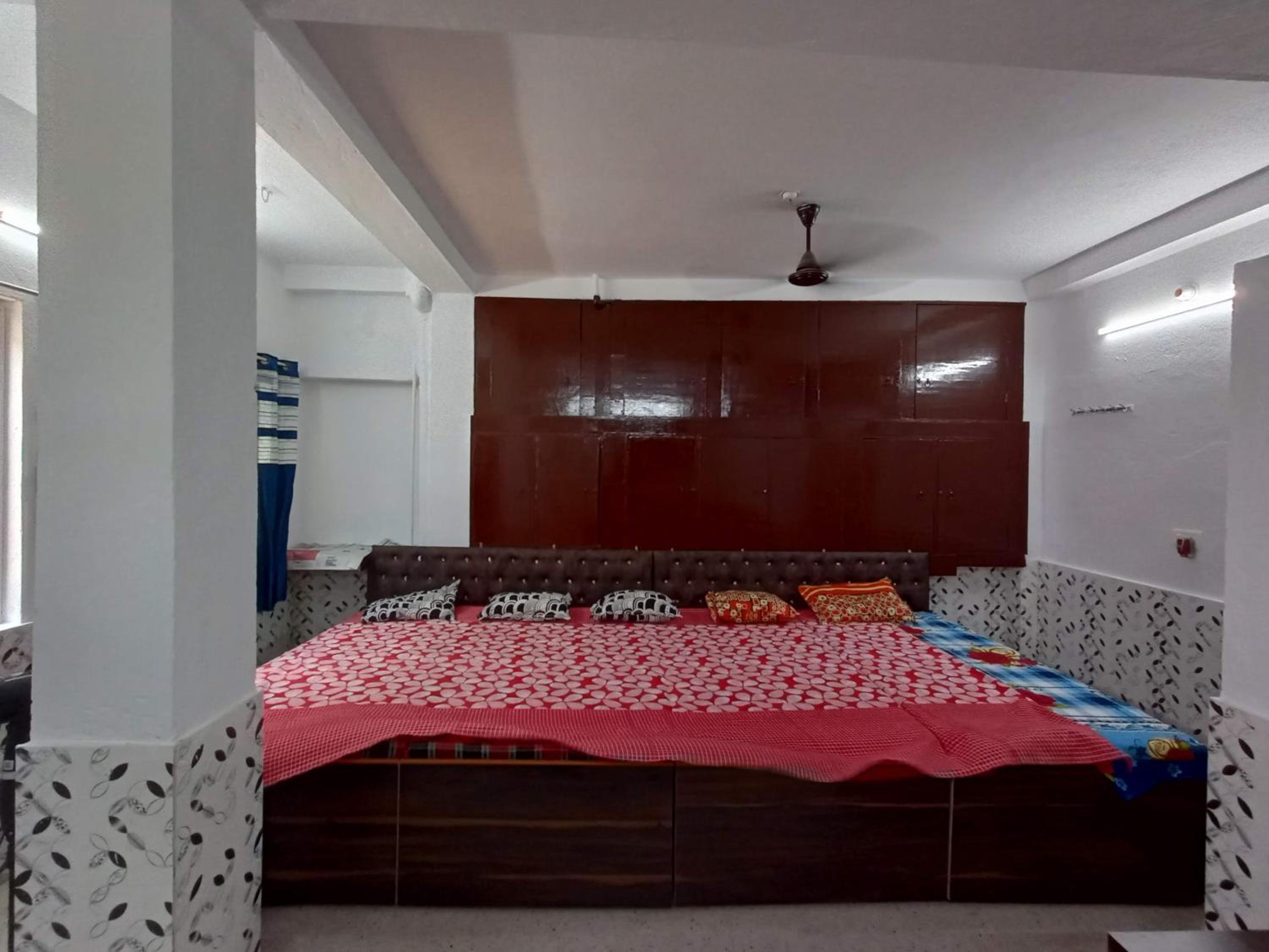 Family Room with Terrace photo 3