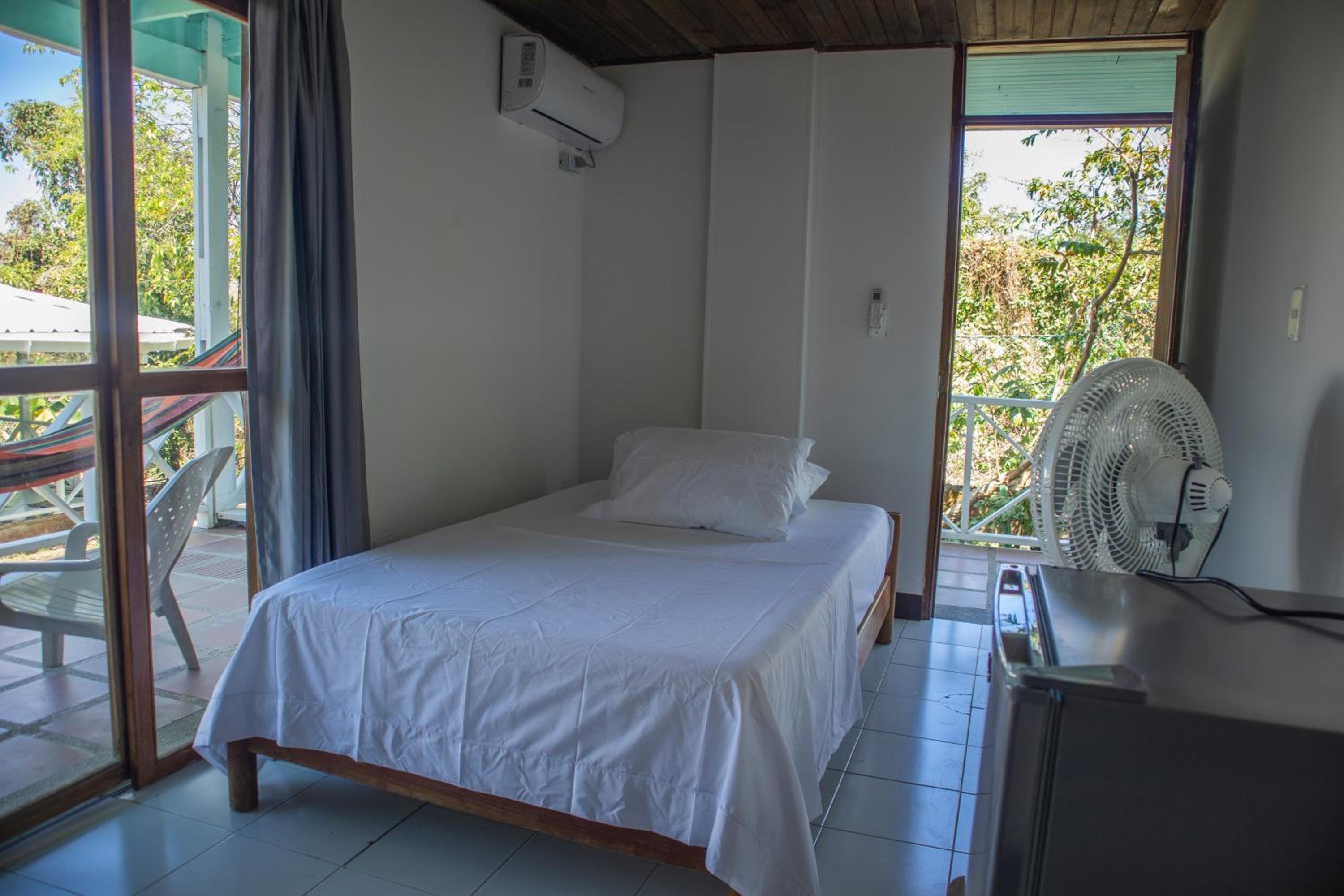 Single Room photo 2