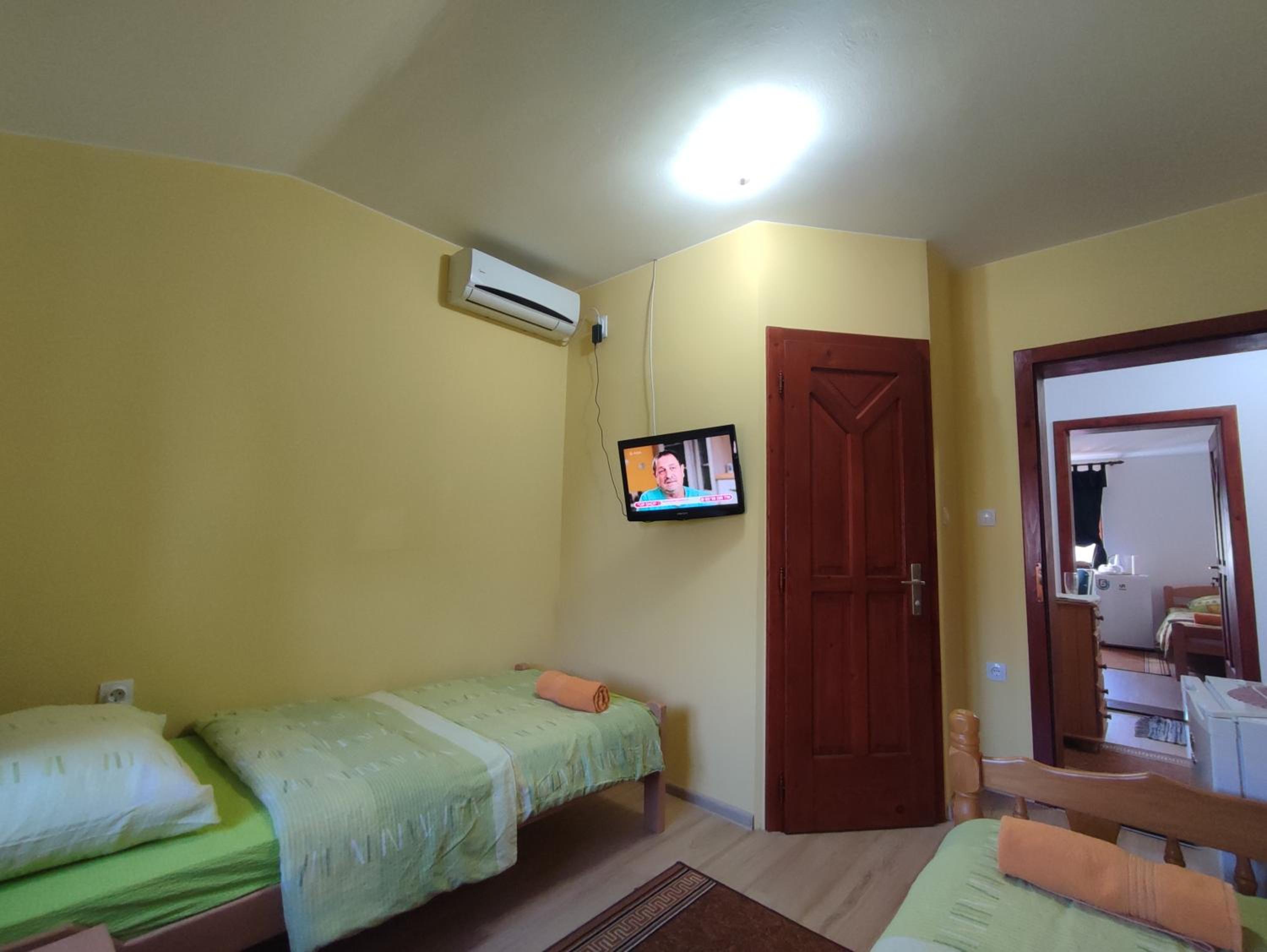 Twin Room photo 2