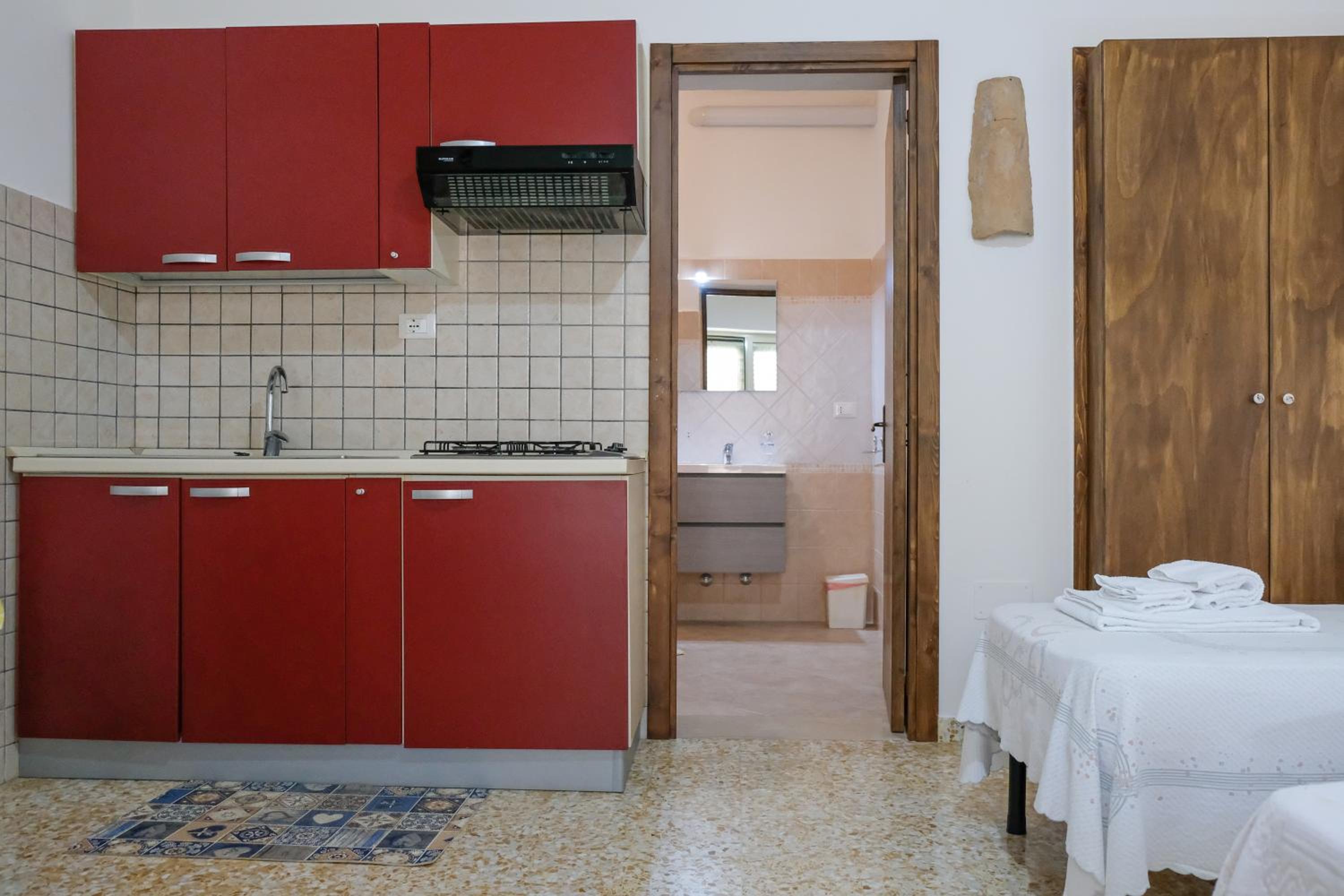 One-Bedroom House photo 3