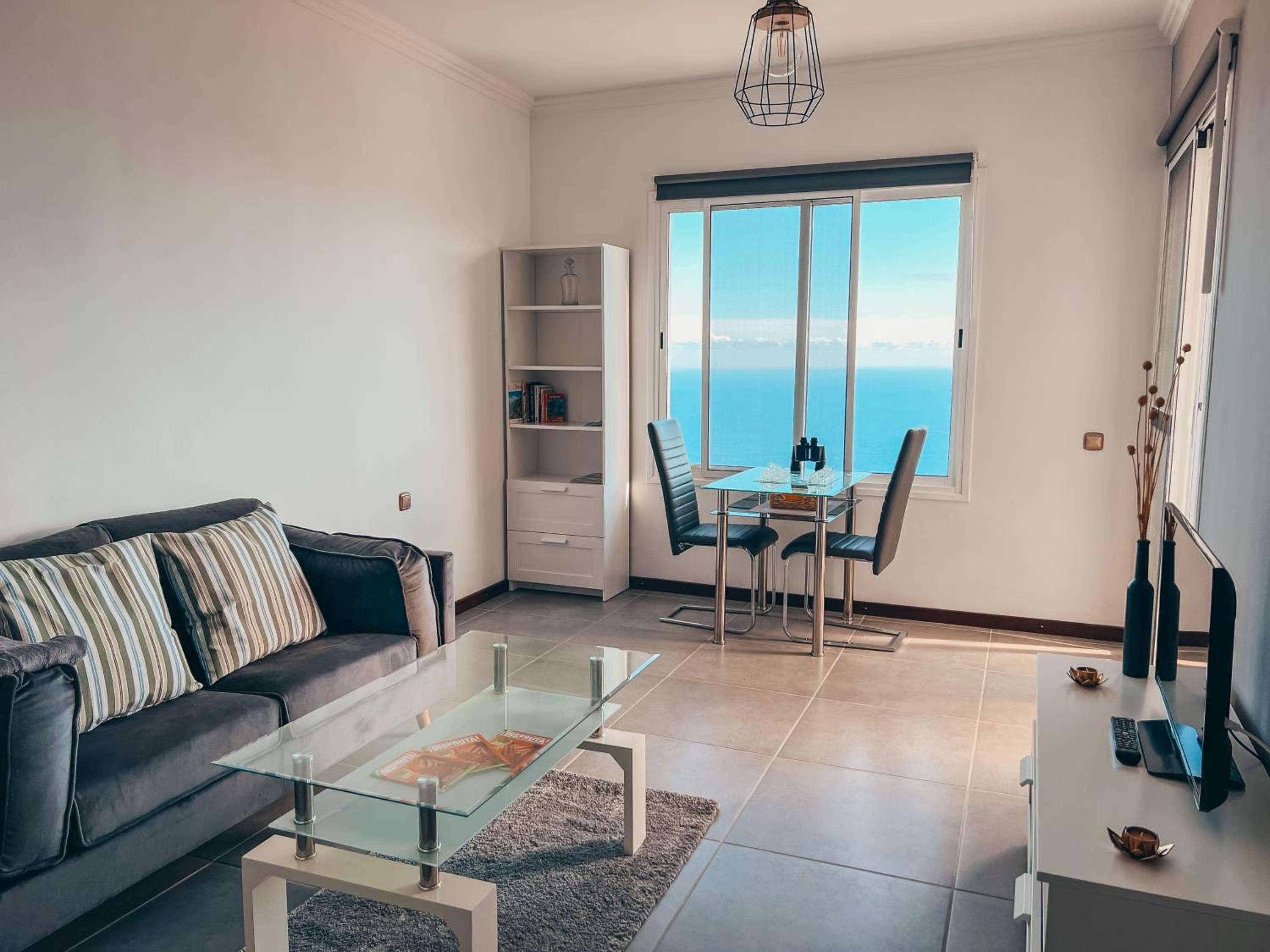 Apartamento con vista al mar