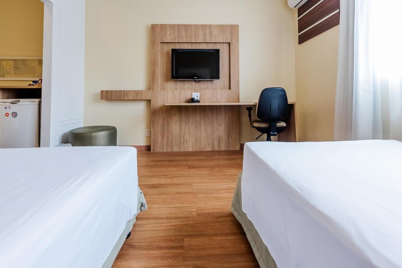 Standard Apartment with Two Single Beds - Photo 1