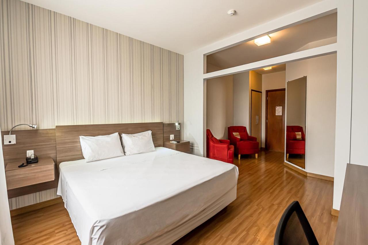 Superior Apartment with One King Bed - Photo 4