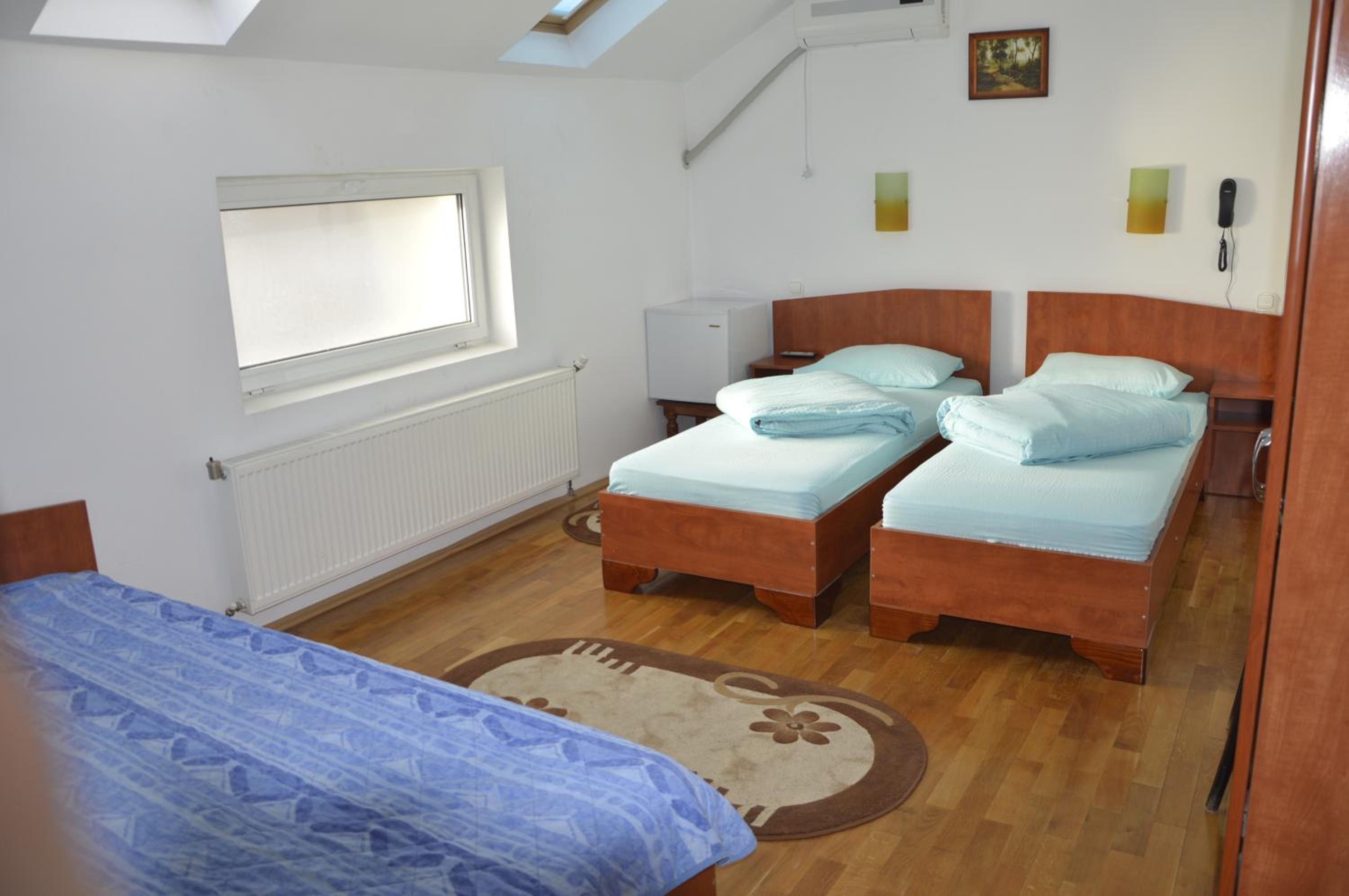 Triple Room - Photo 1