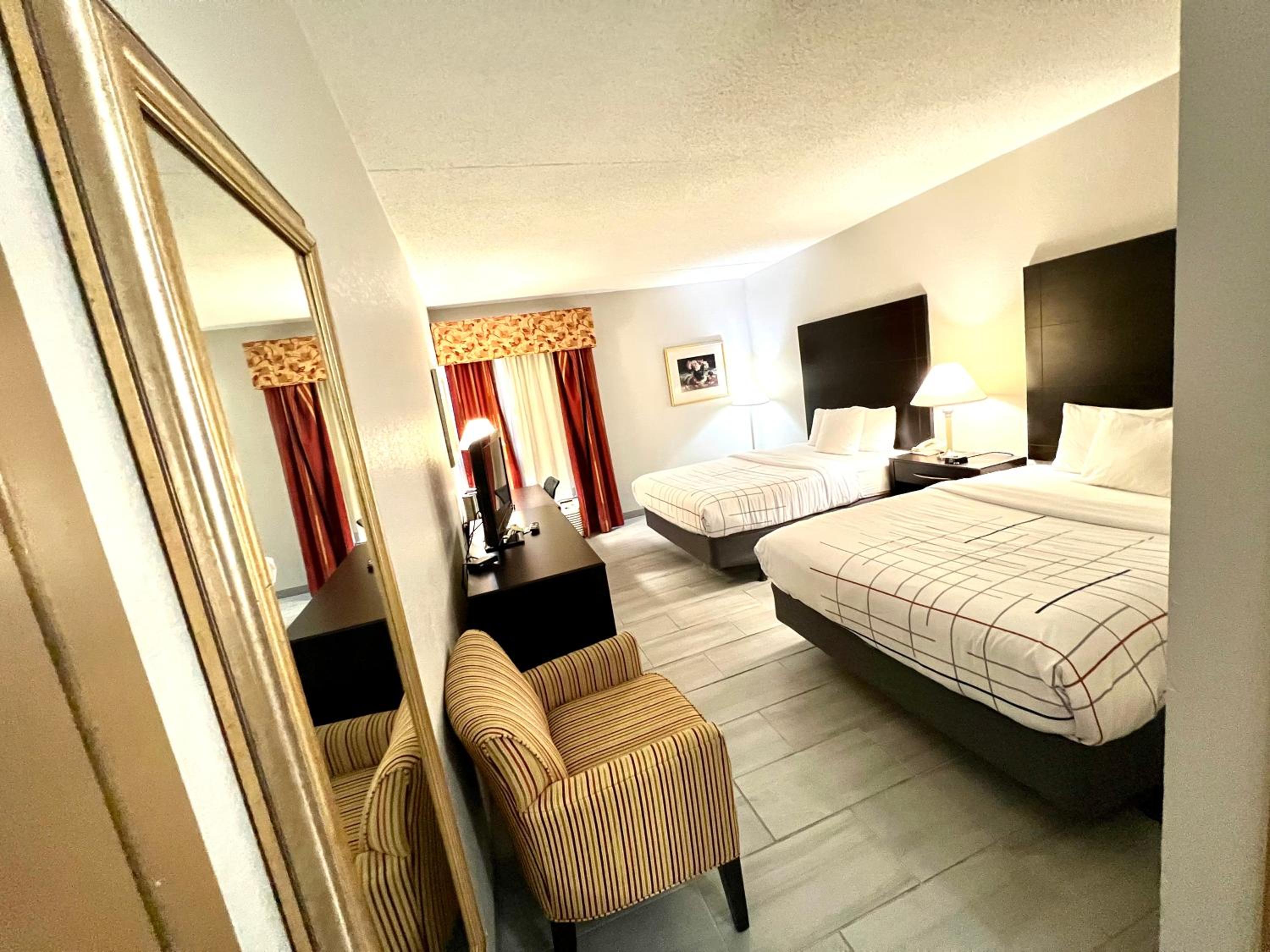 Queen Room with Two Queen Beds - Non-Smoking