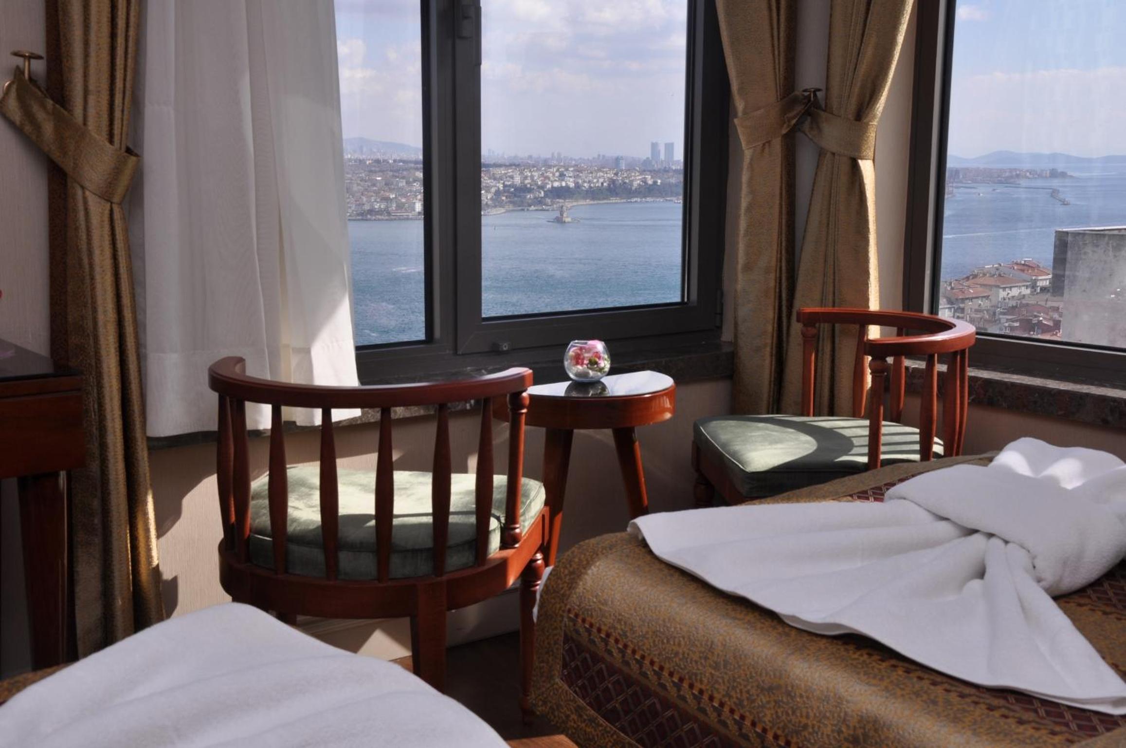 Six-Bedroom Apartment with Bosphorus and Taksim Square View photo 3