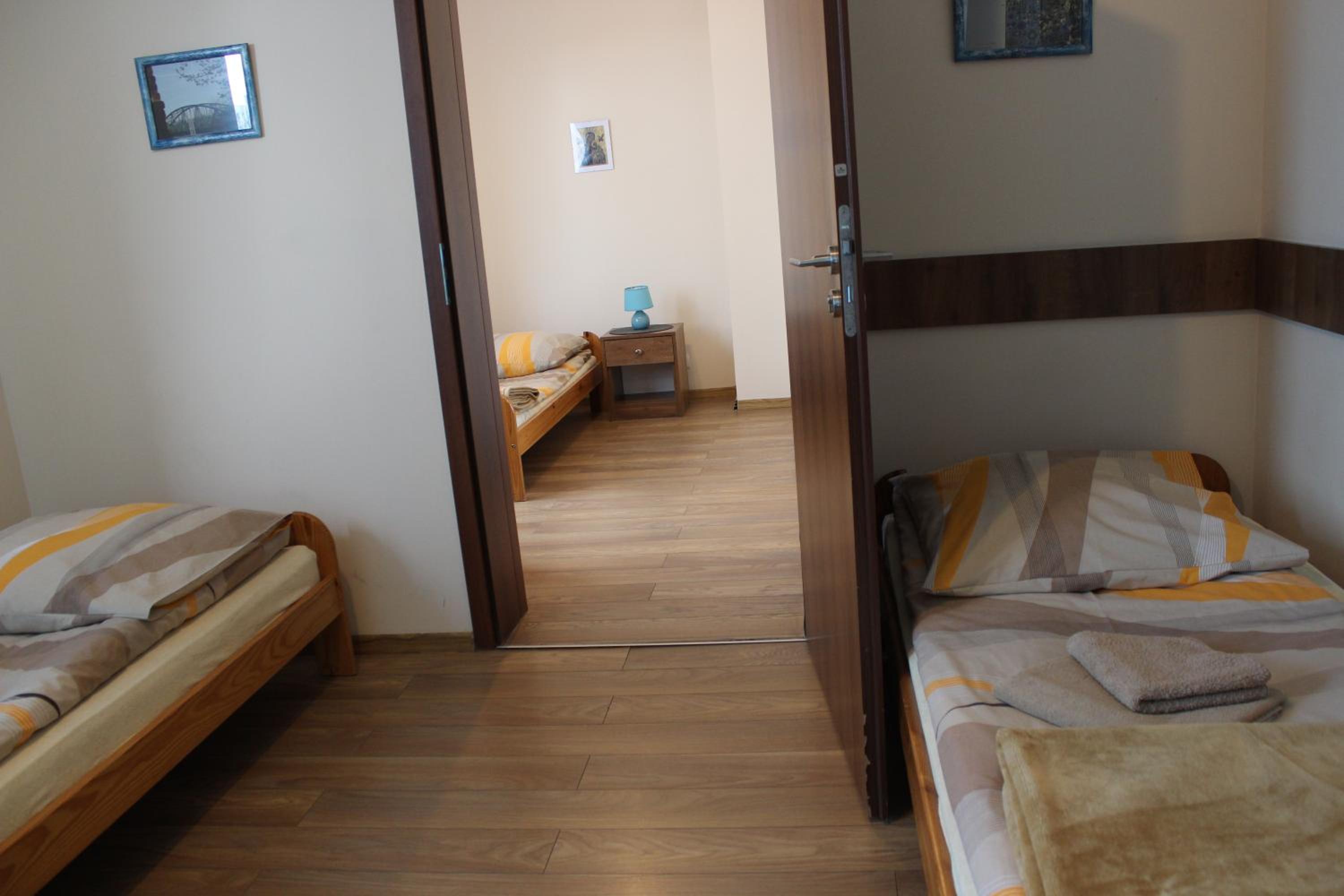 Triple Room with Private Bathroom - Photo 1