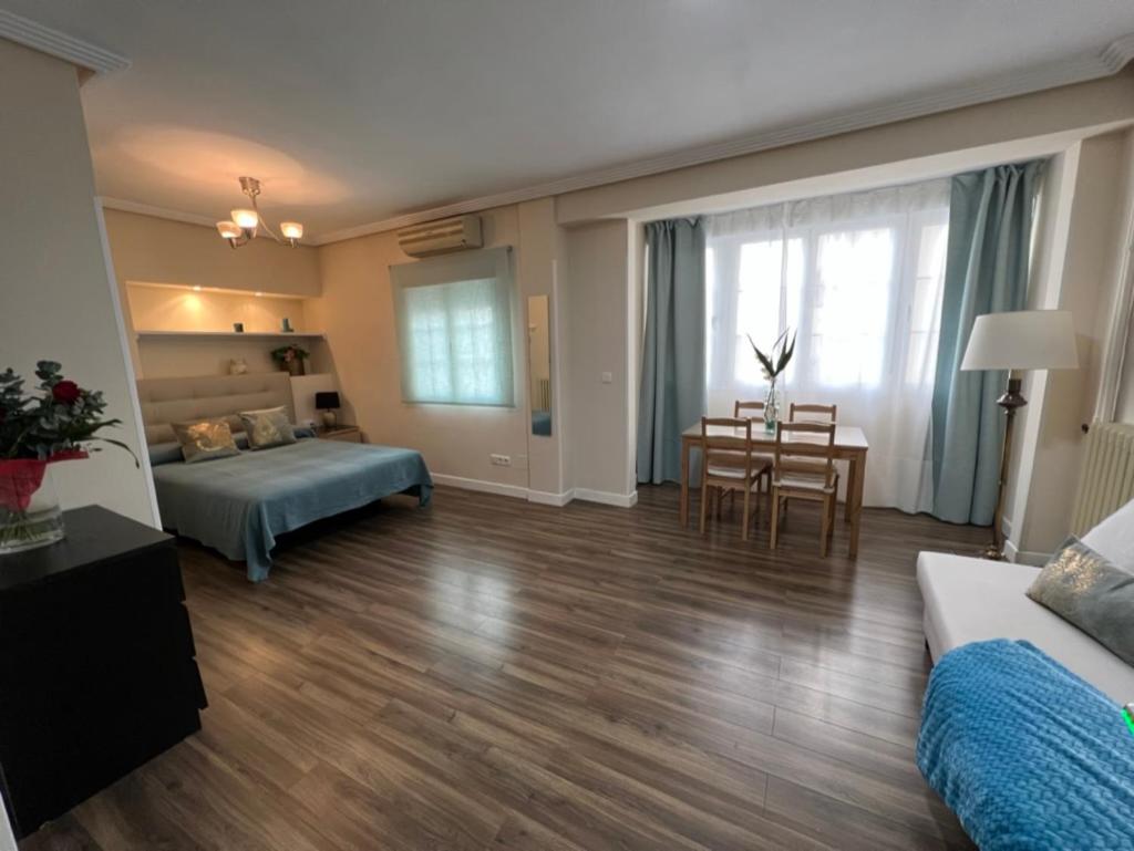 Classic Quadruple Room photo 3