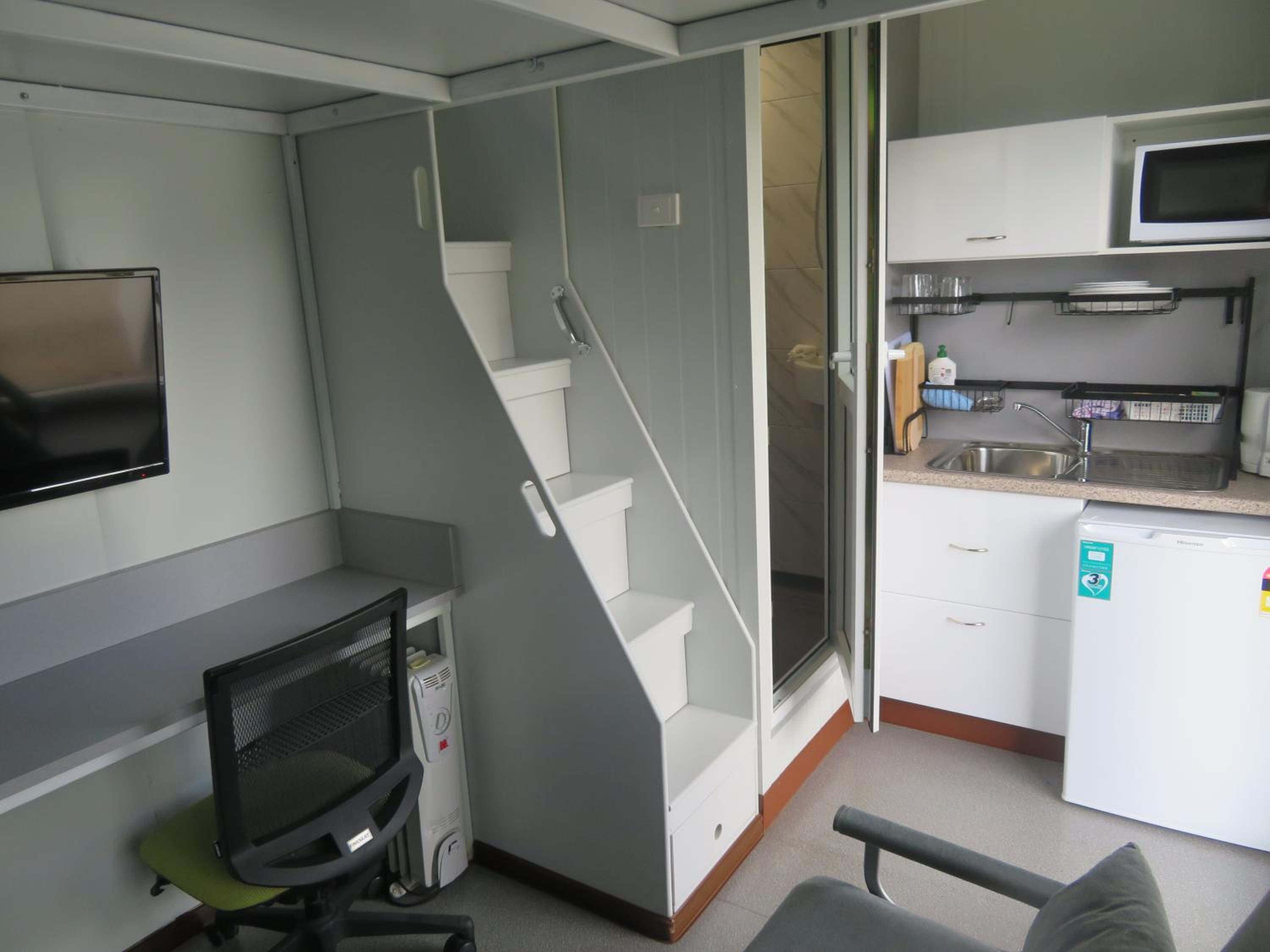 Budget Double Room photo 2