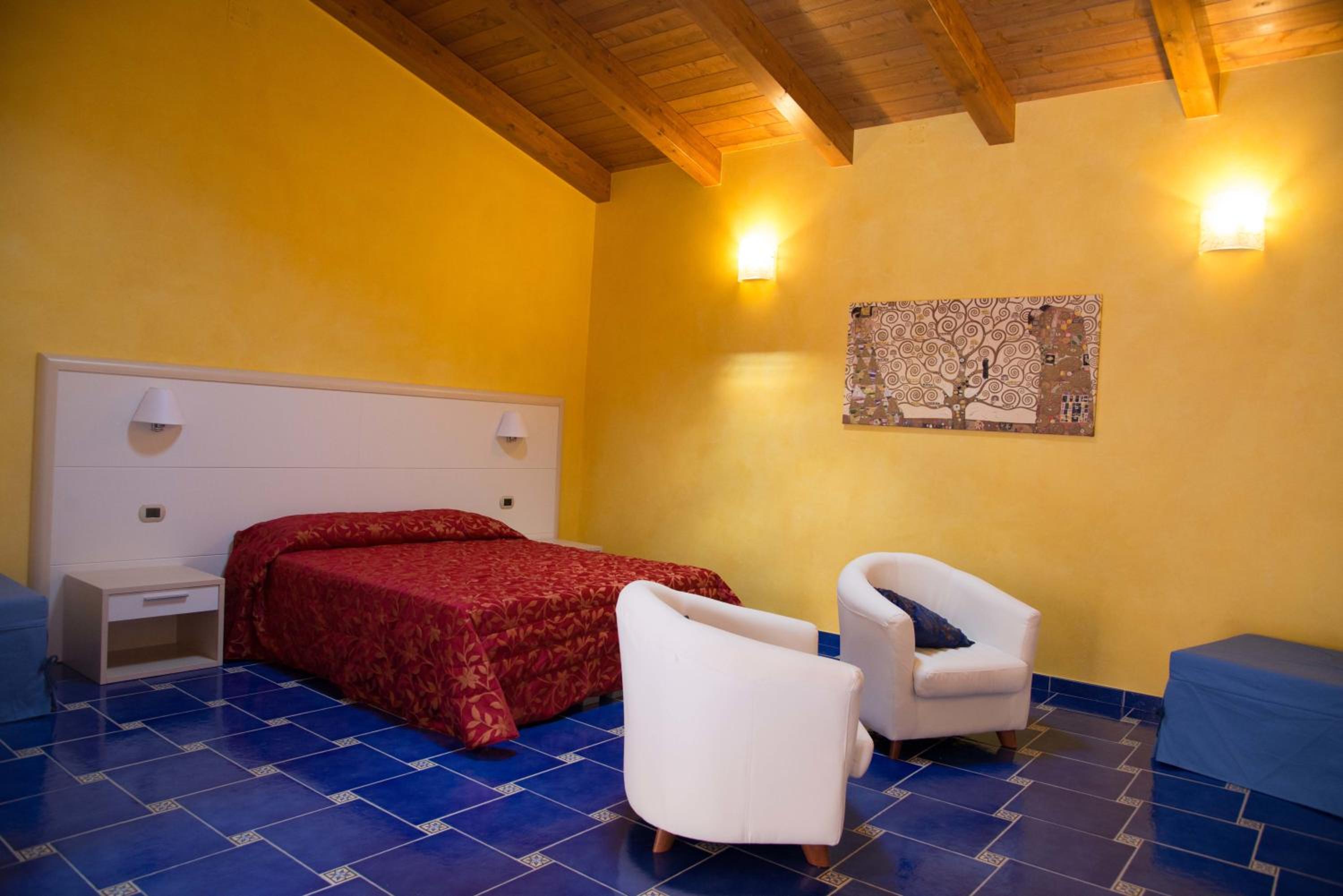 Double or Twin Room photo 1