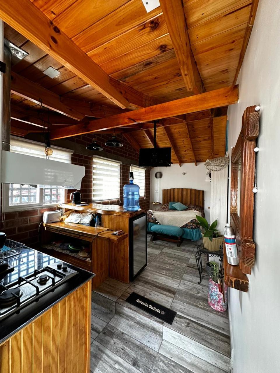 Large Double Room photo 1