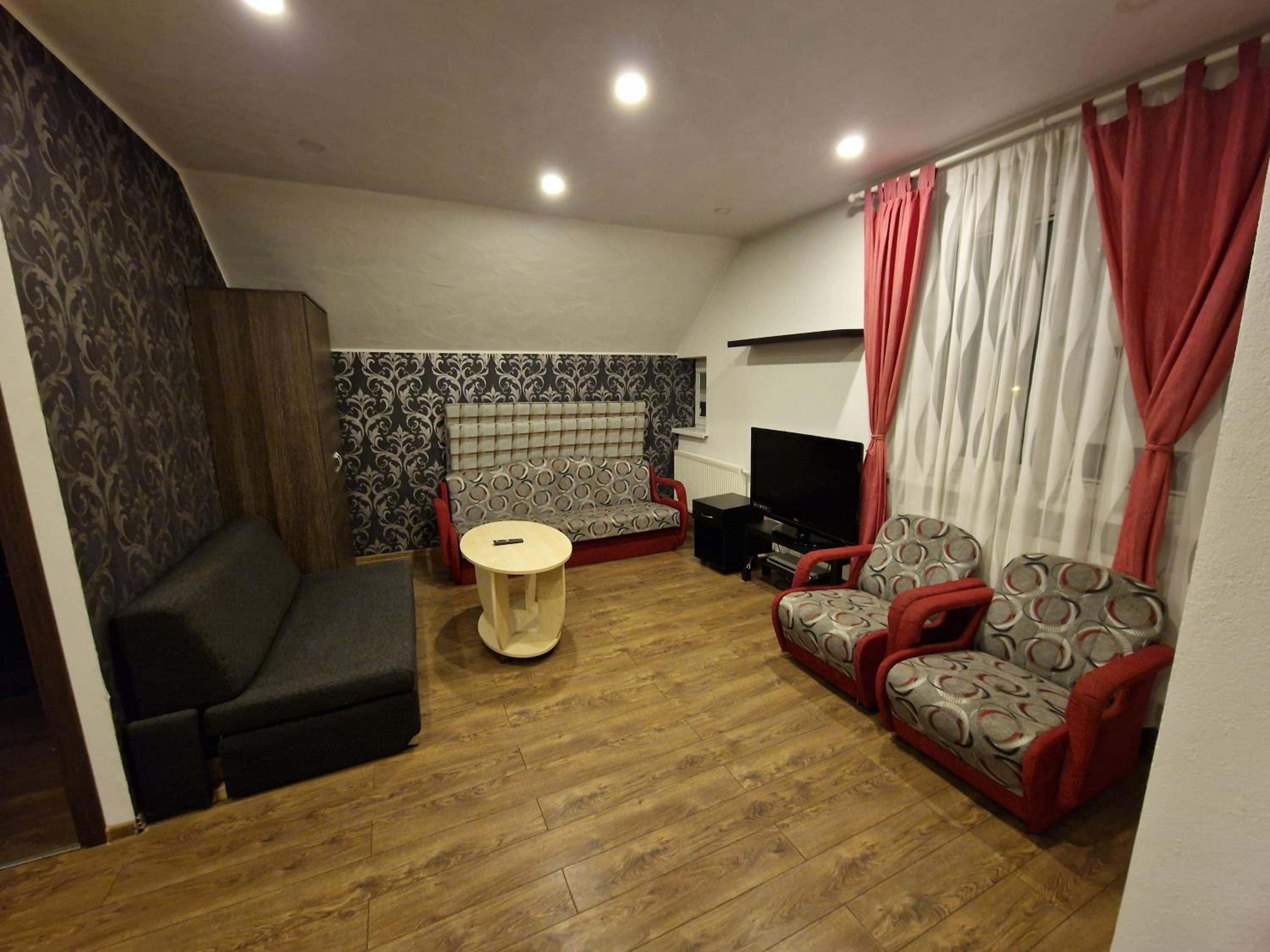 Family Room with Balcony photo 1
