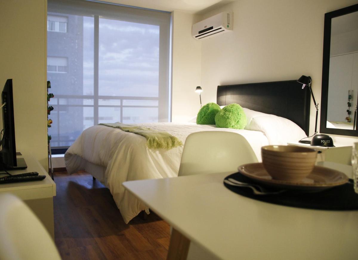 Apartment with Balcony photo 3