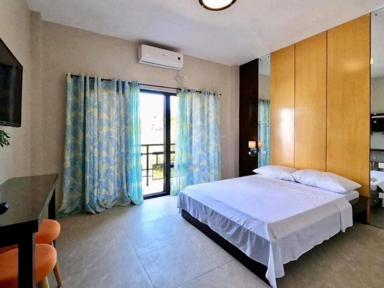 Deluxe Double Room - Photo 1