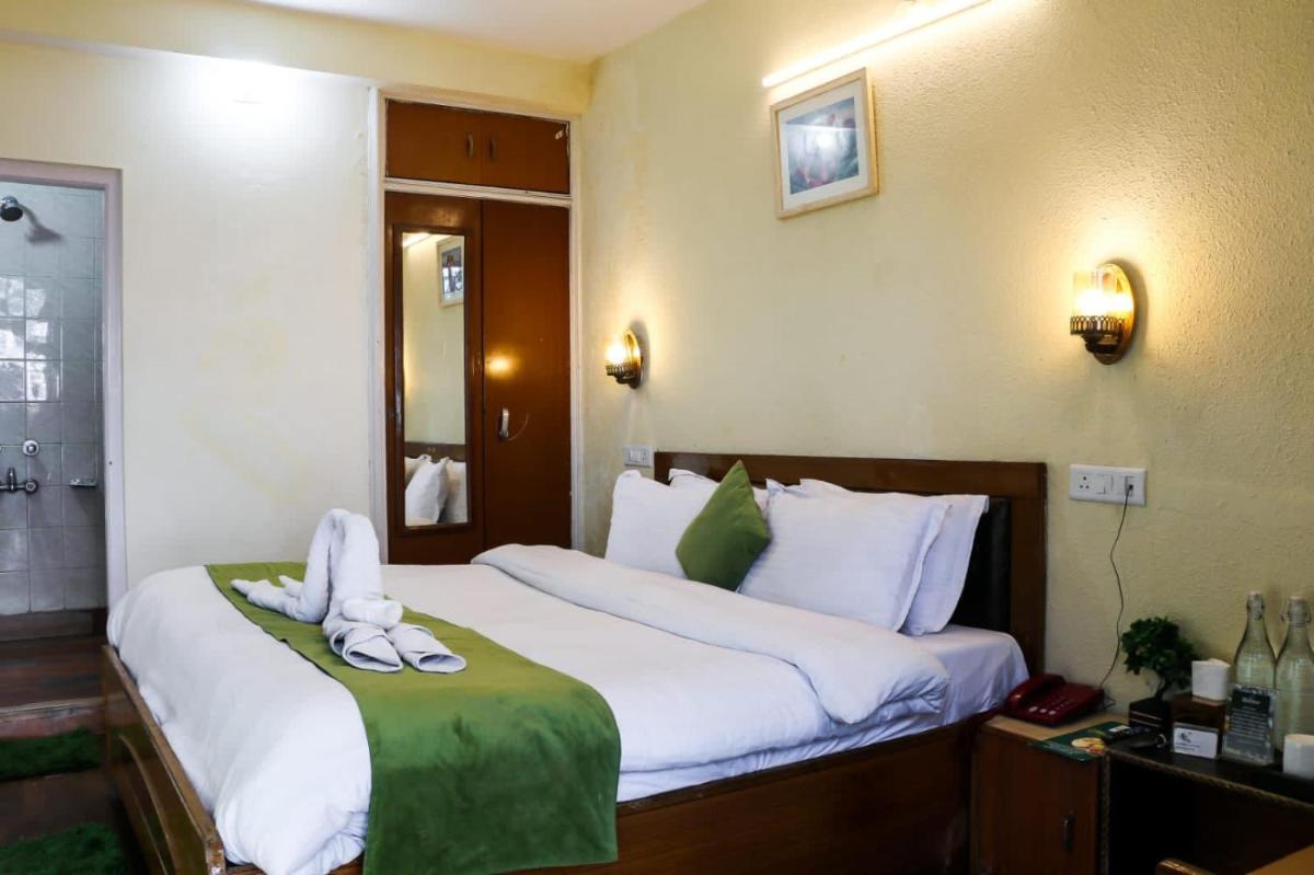 King Room with Balcony photo 2