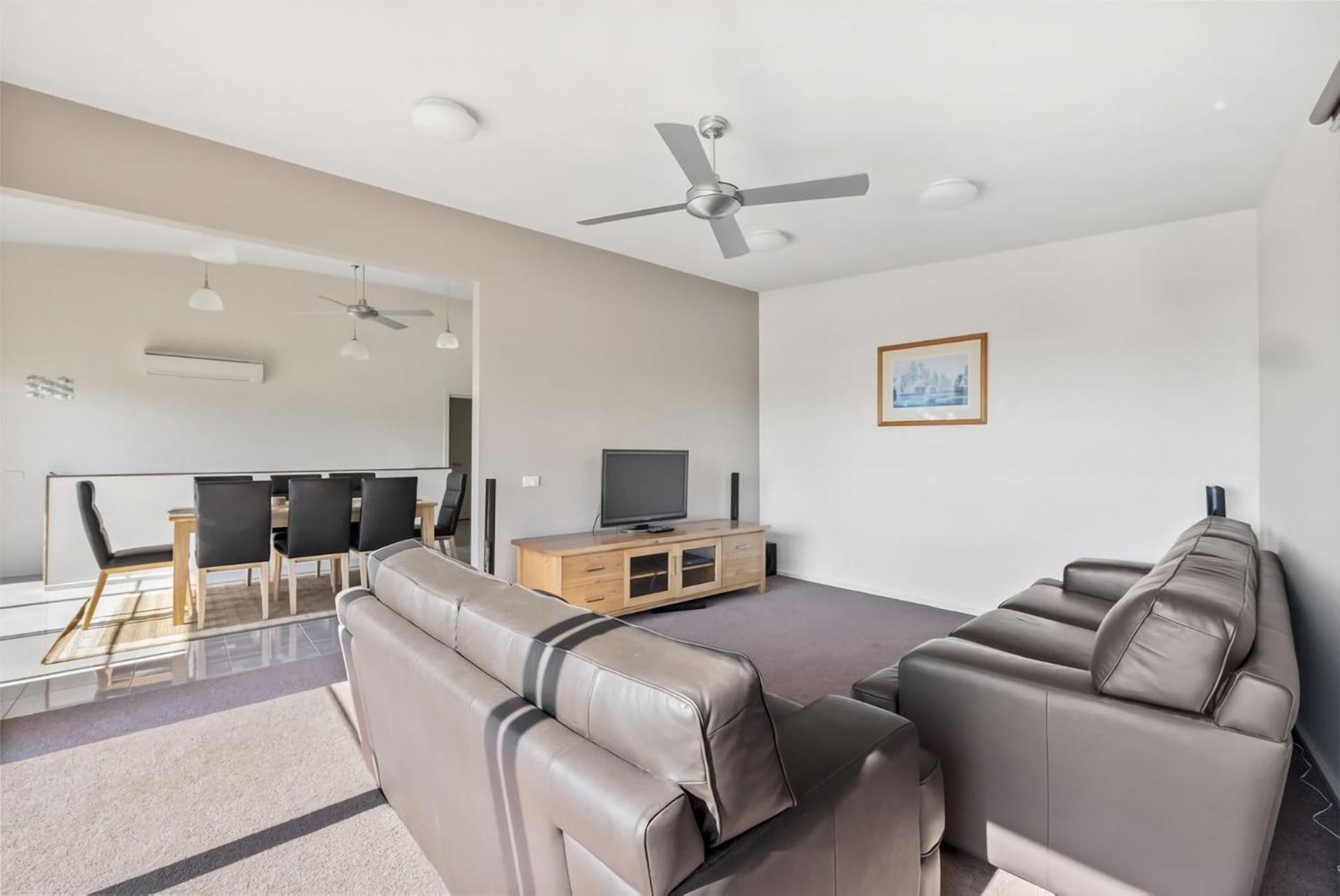 Three-Bedroom House photo 1