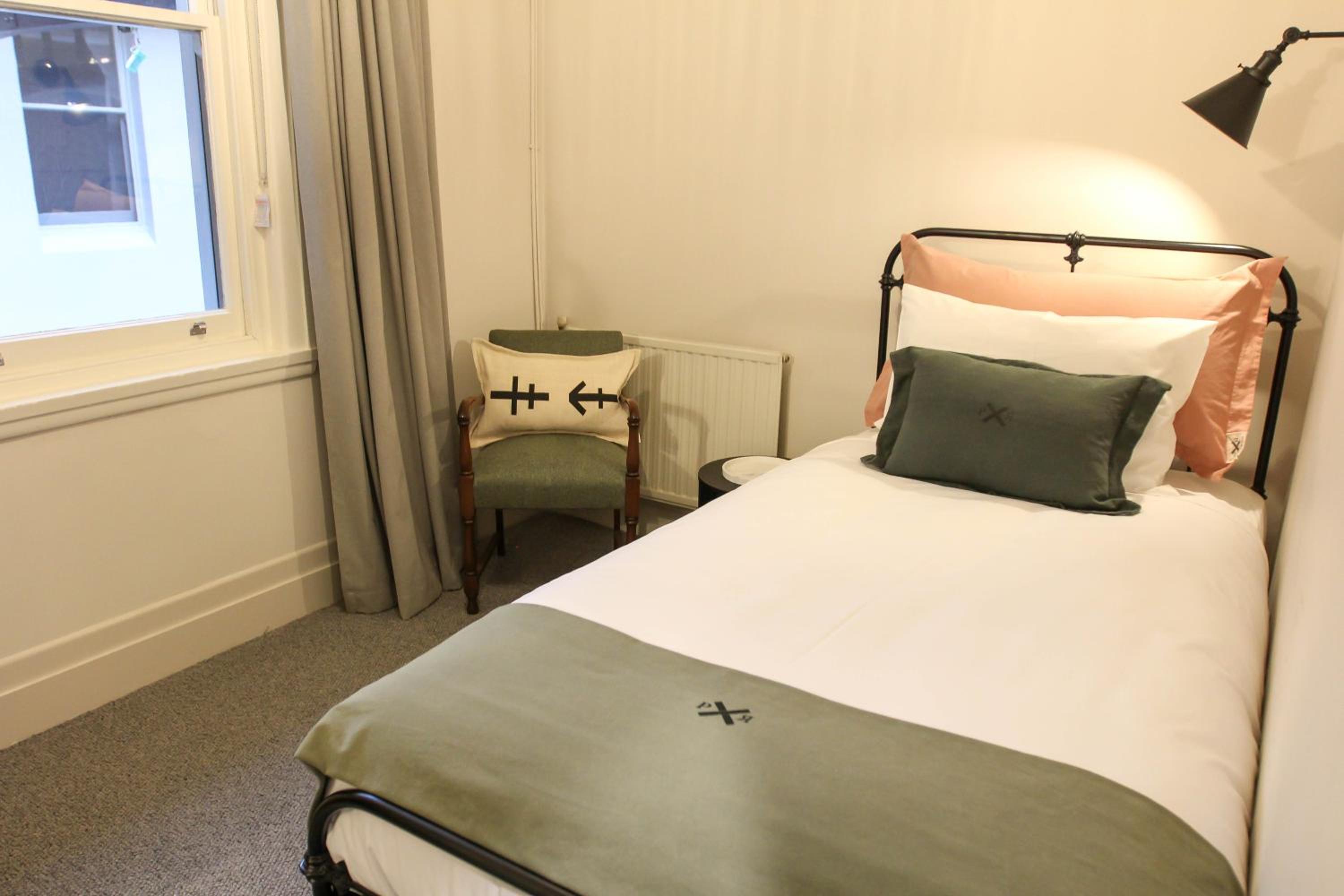 Budget Single Room