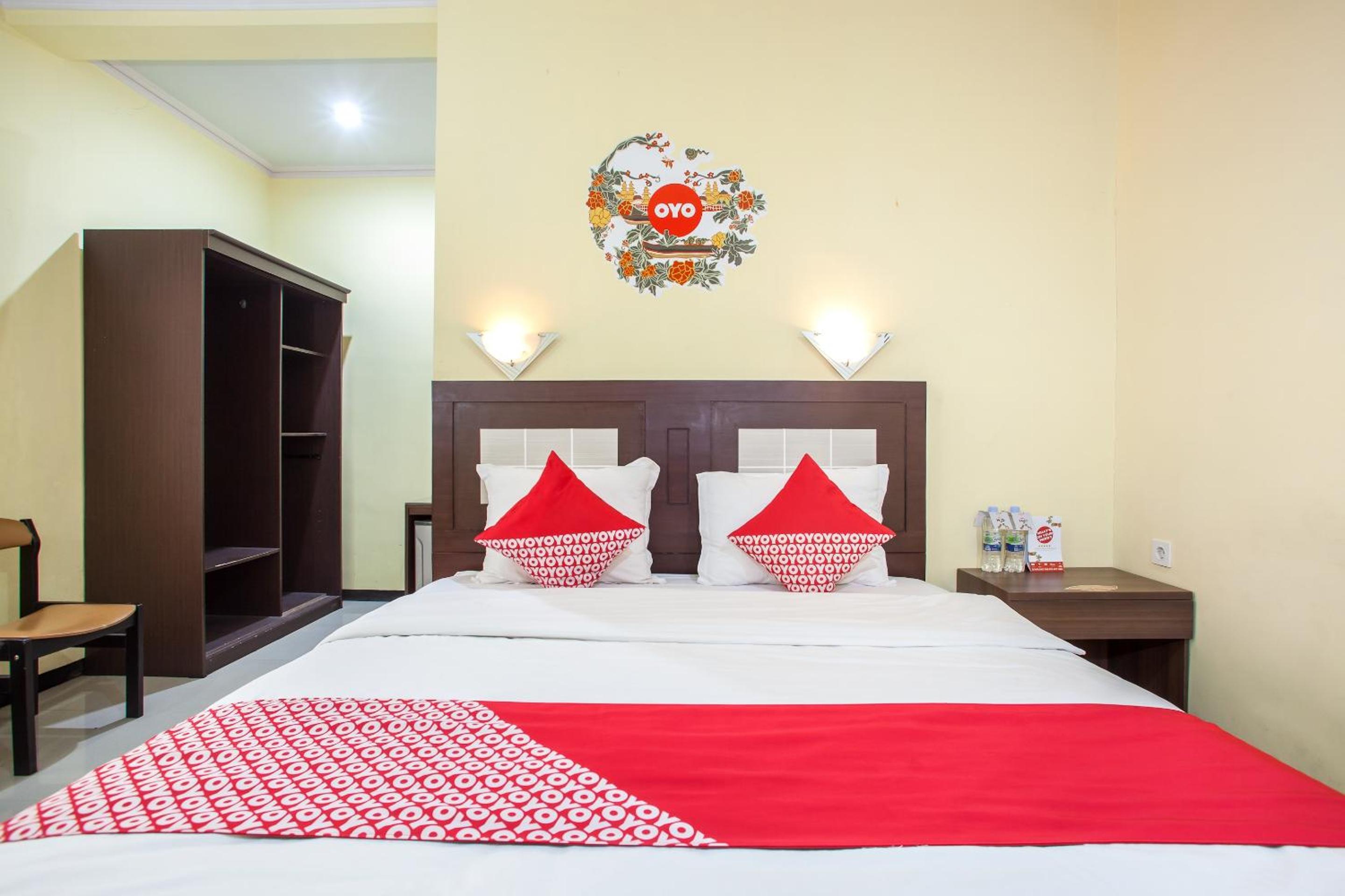 Deluxe Double Room photo 2