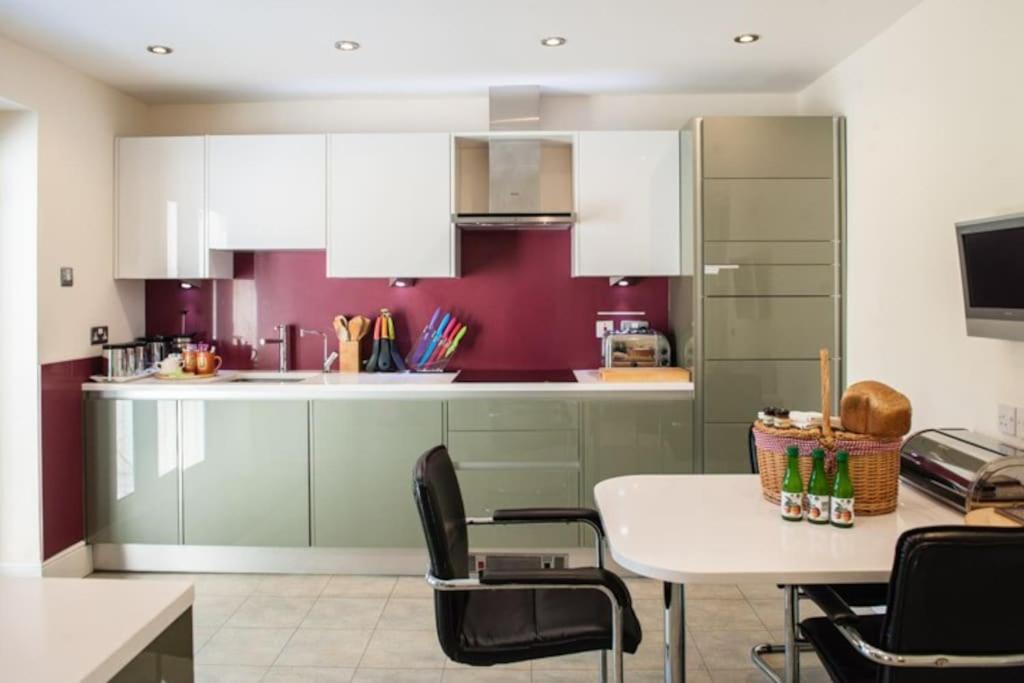 Superior Apartment photo 2