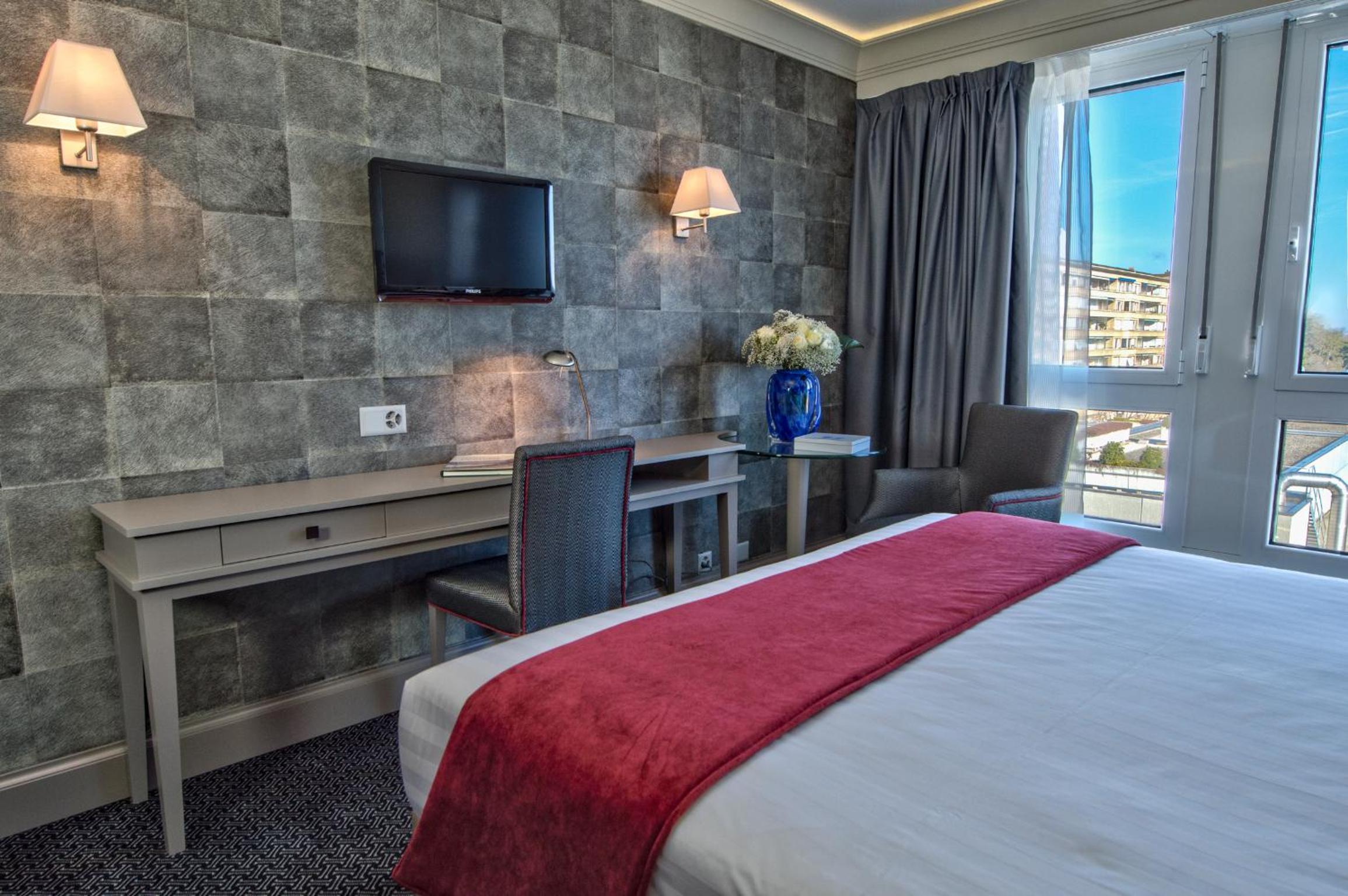Executive Double Room with Kitchenette - Photo 6