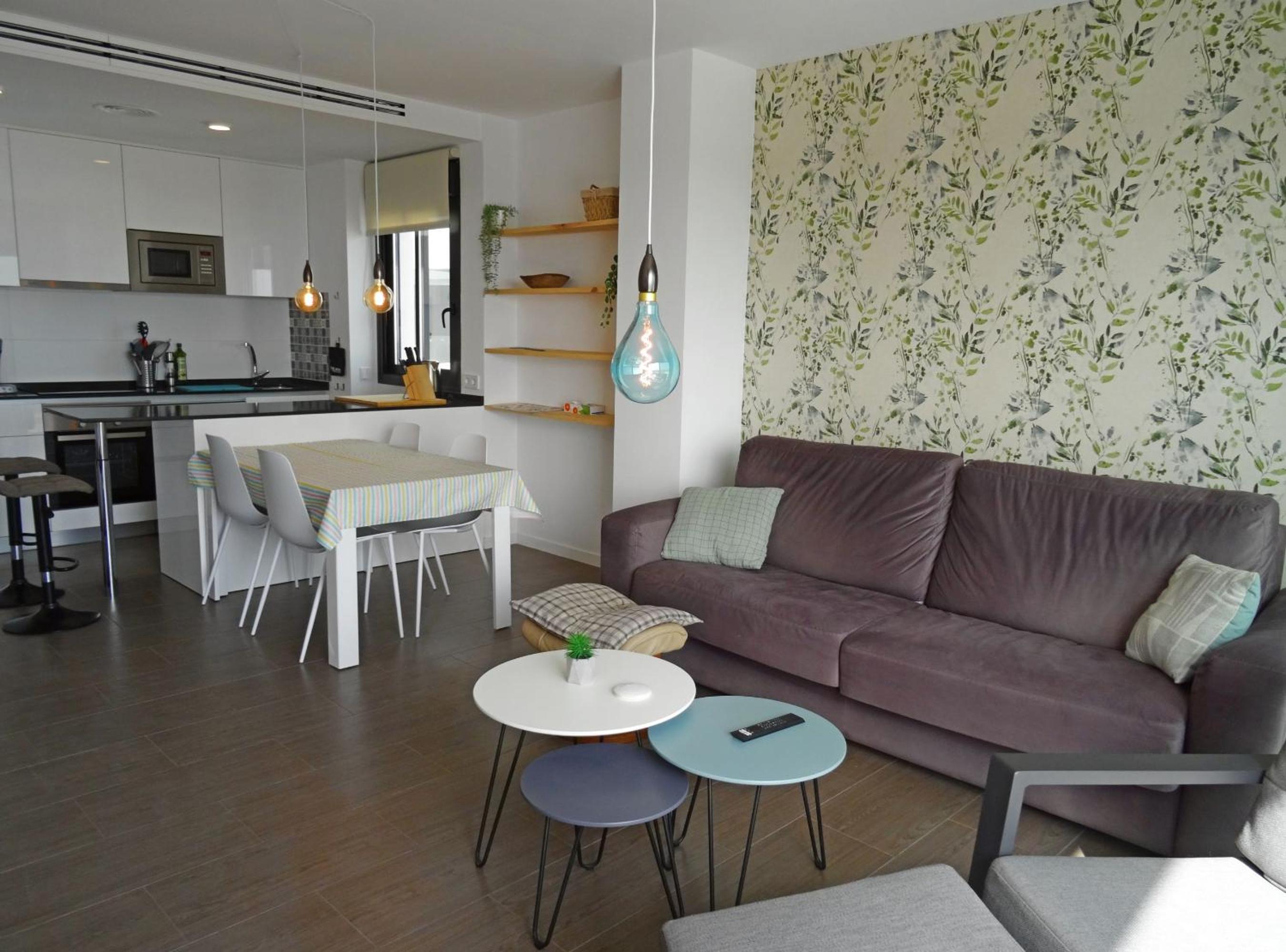 Apartment photo 2