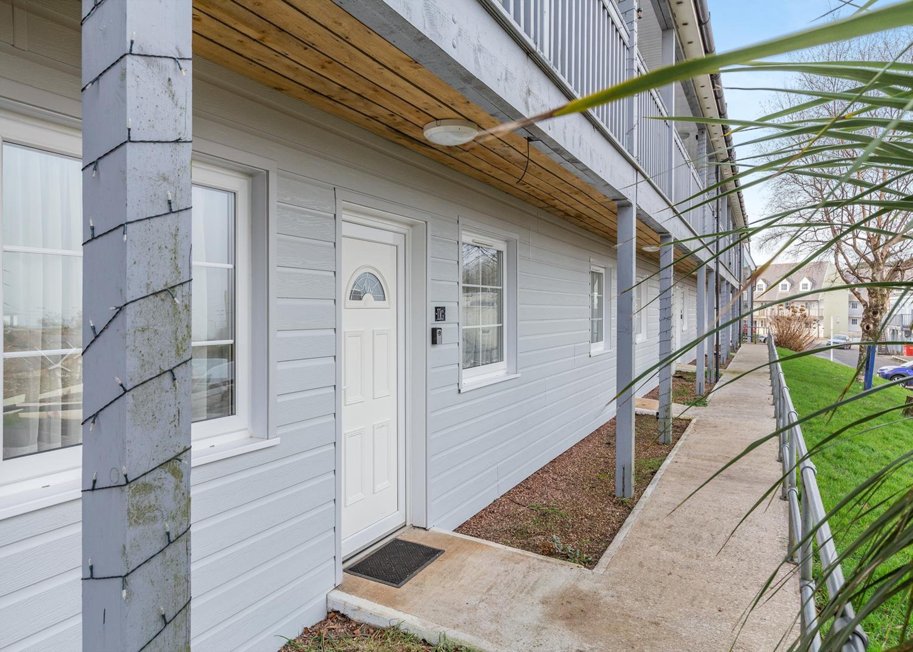 2 Bedroom Standard Easy Access