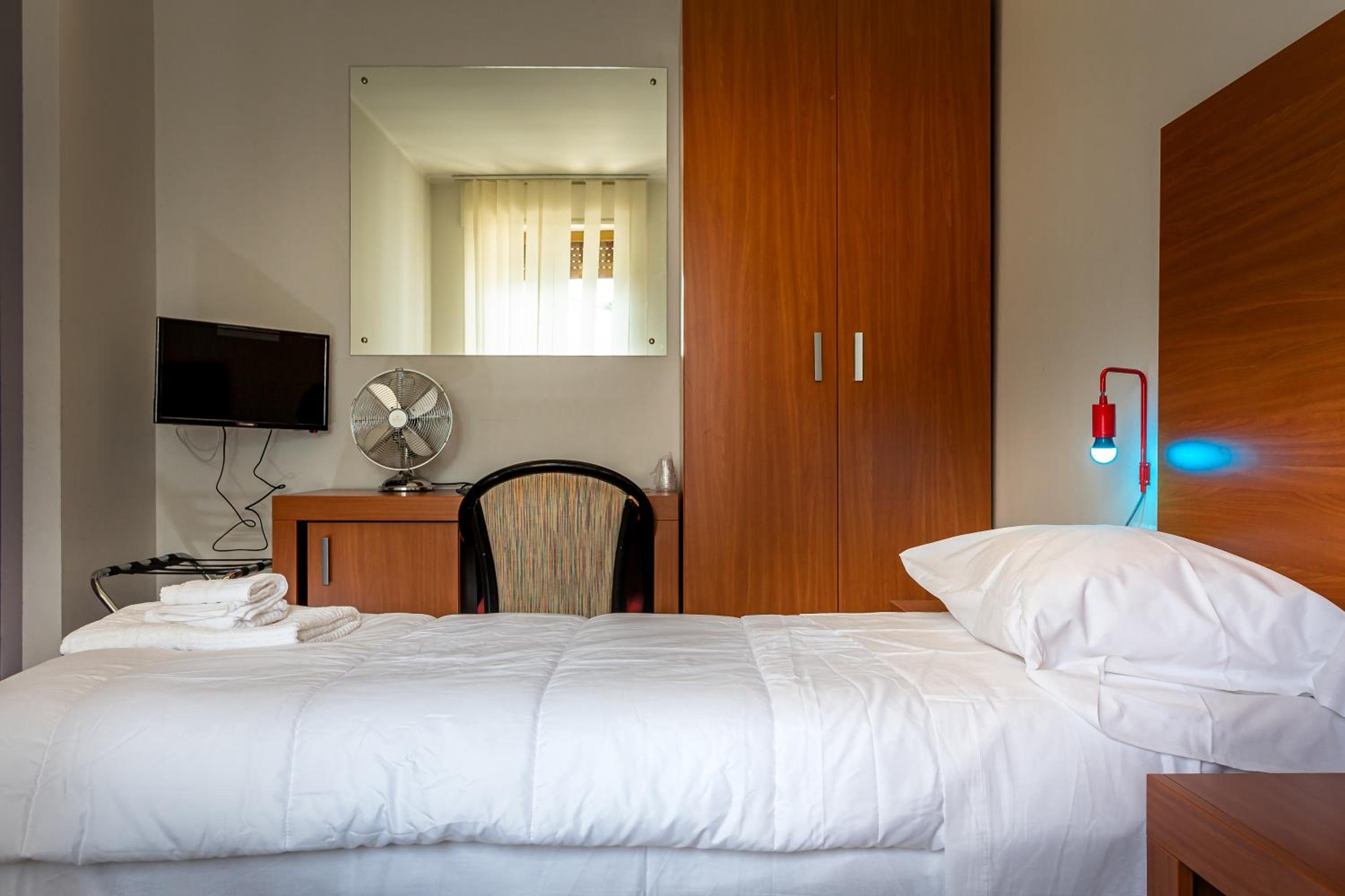 Comfort Triple Room photo 3