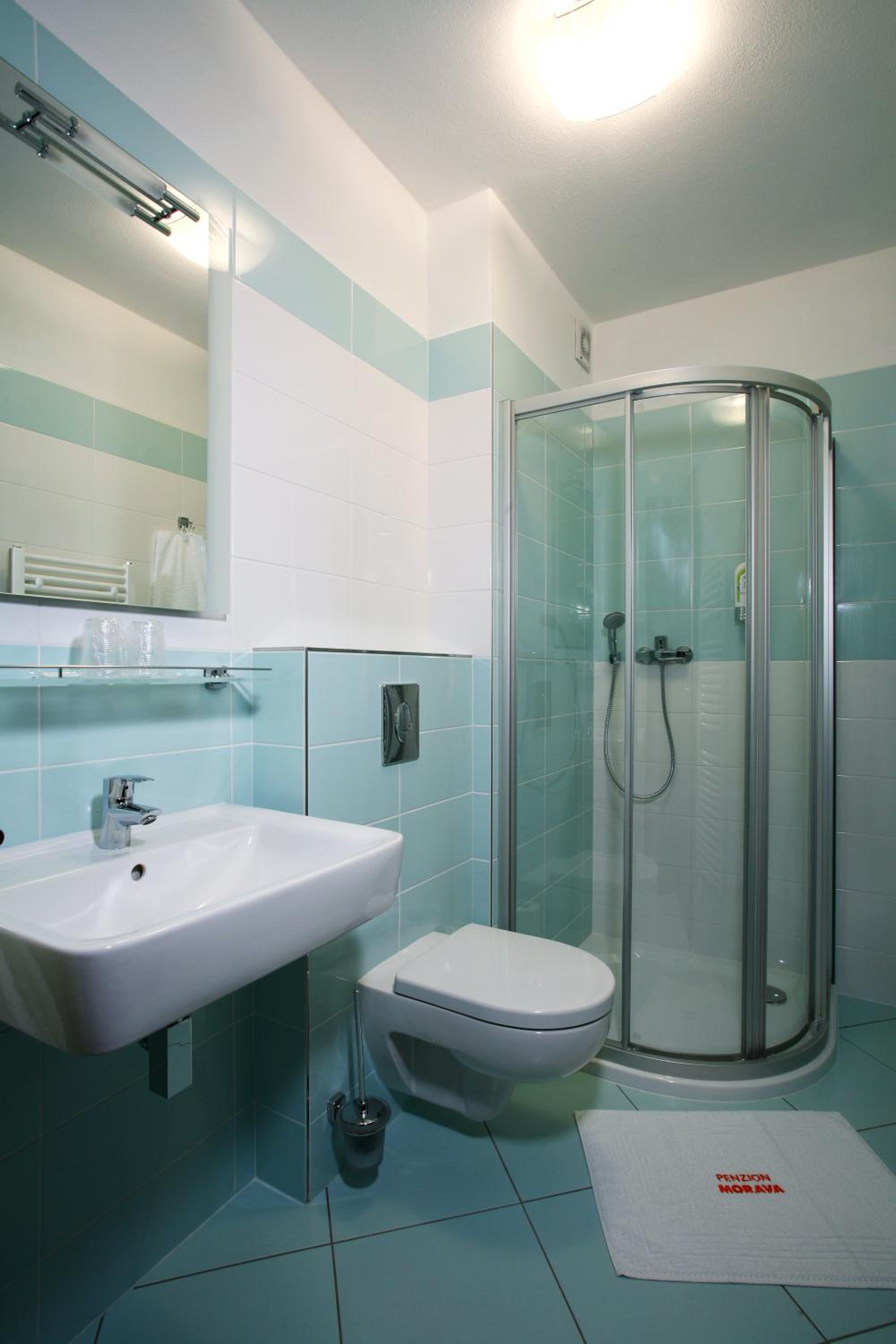 Double Room with Private Bathroom photo 3