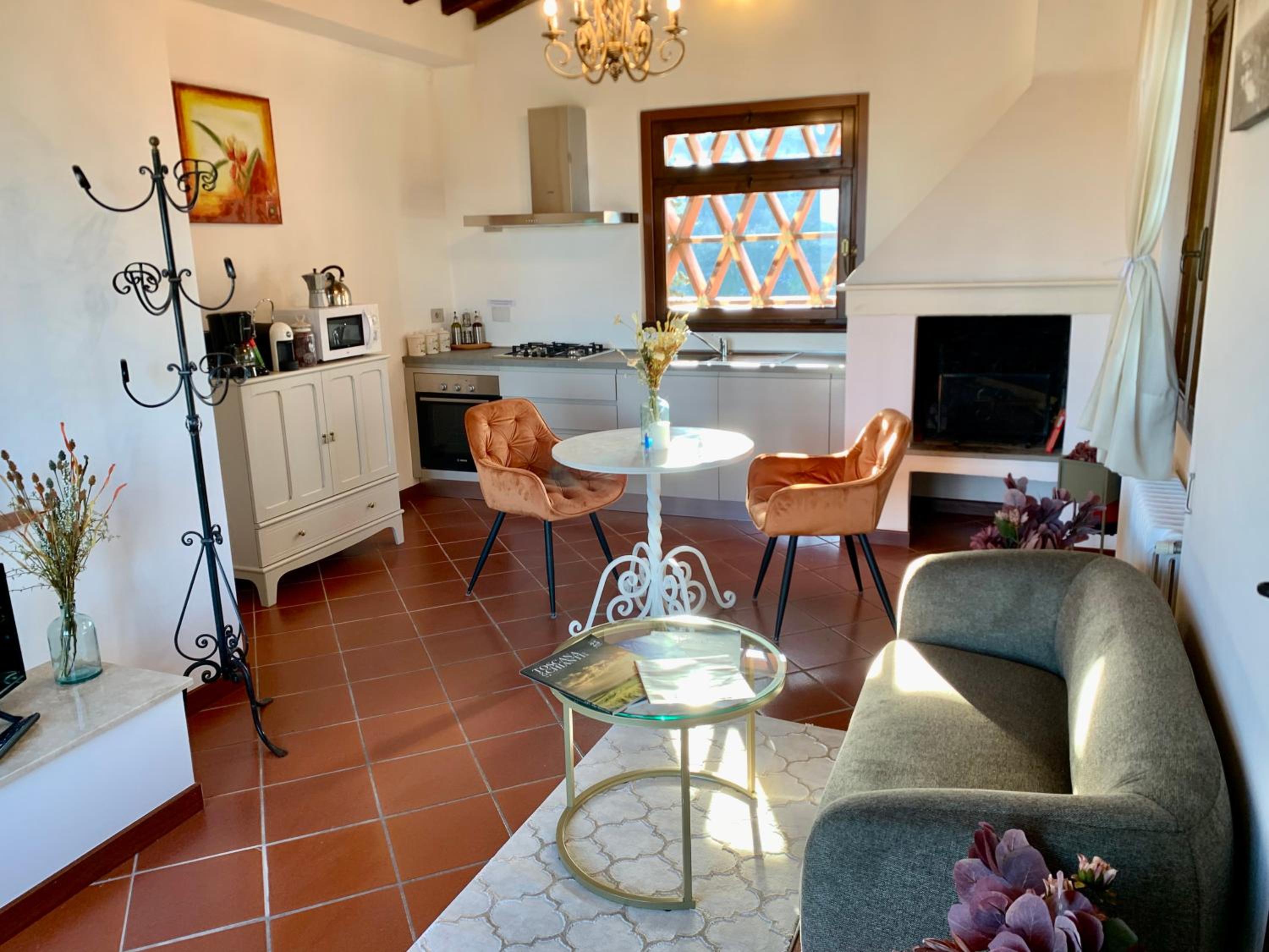 One-Bedroom House photo 2
