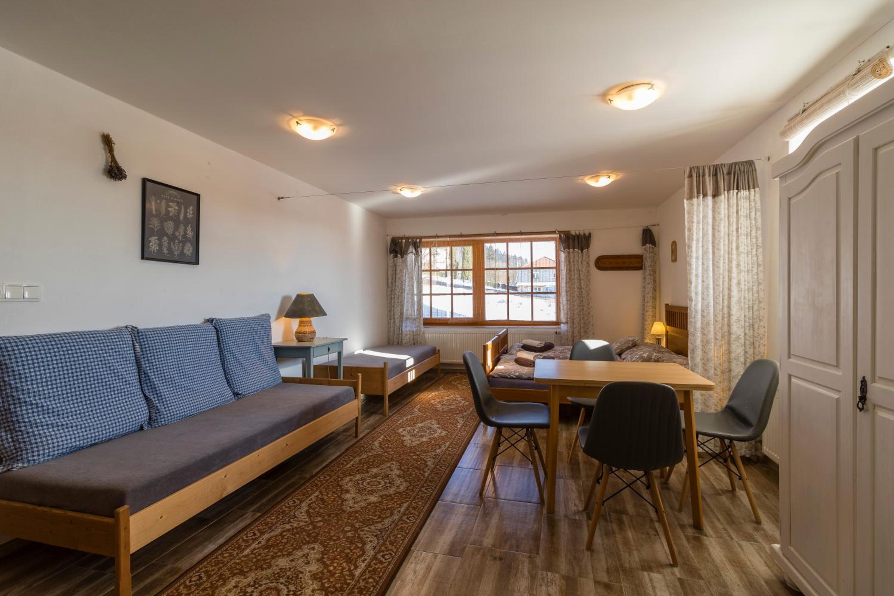 Family Studio