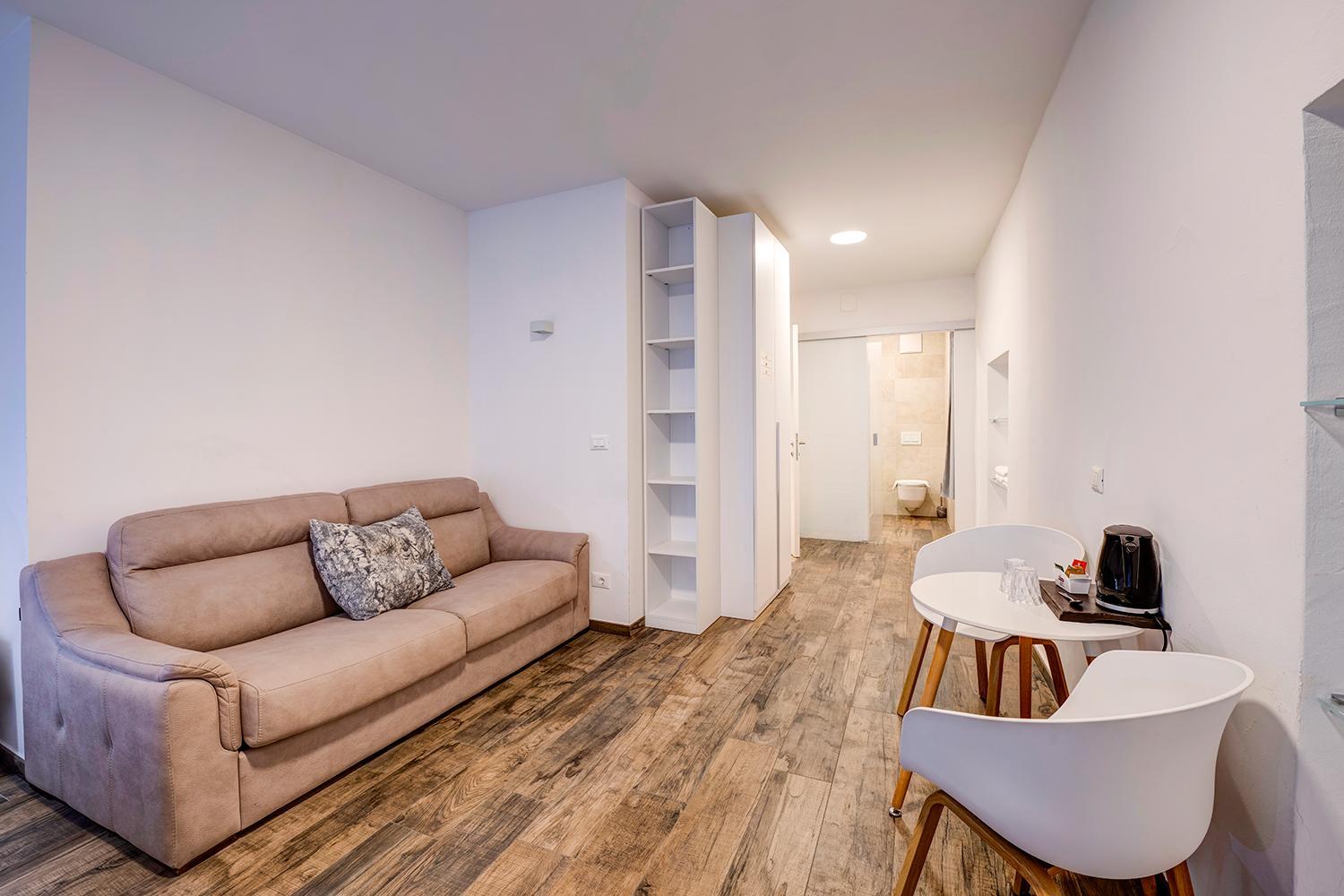 Superior Double Room - Photo 2