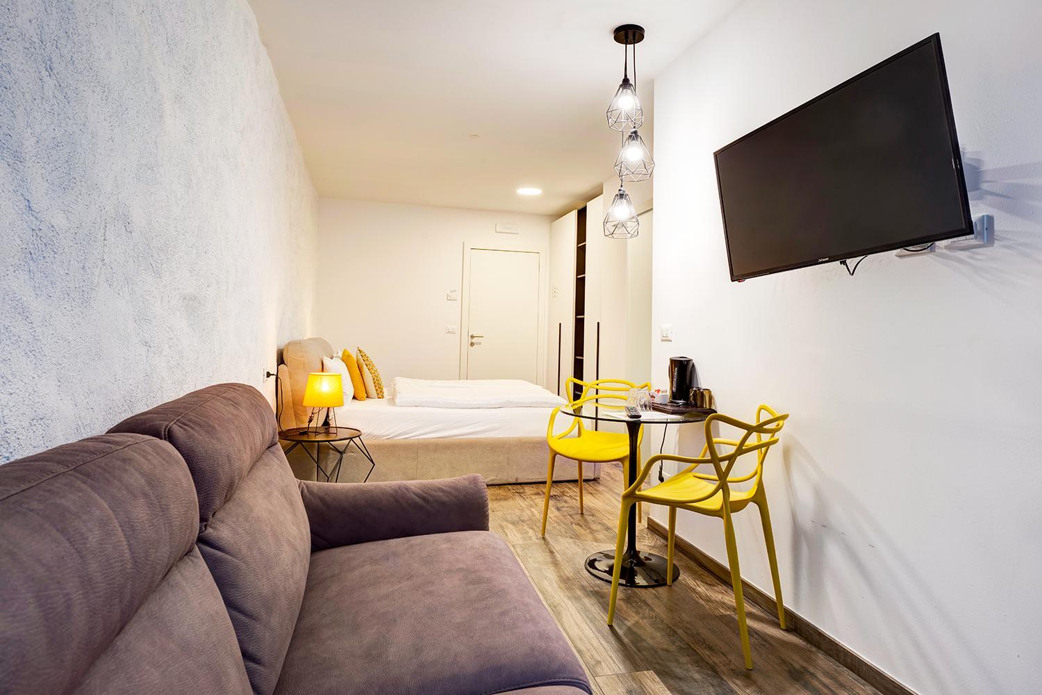 Standard Double Room - Photo 2