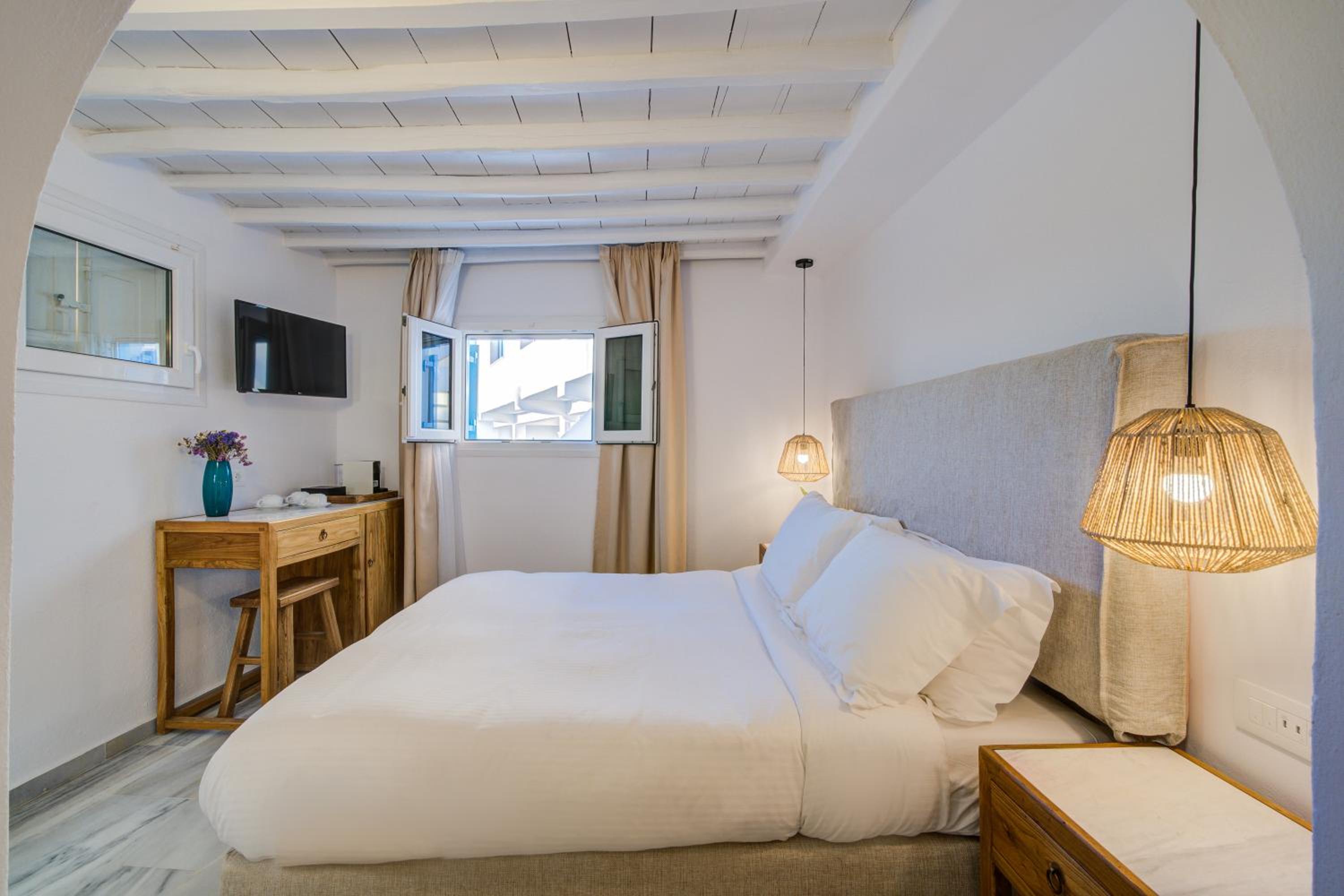 Economy Triple Room - Photo 1