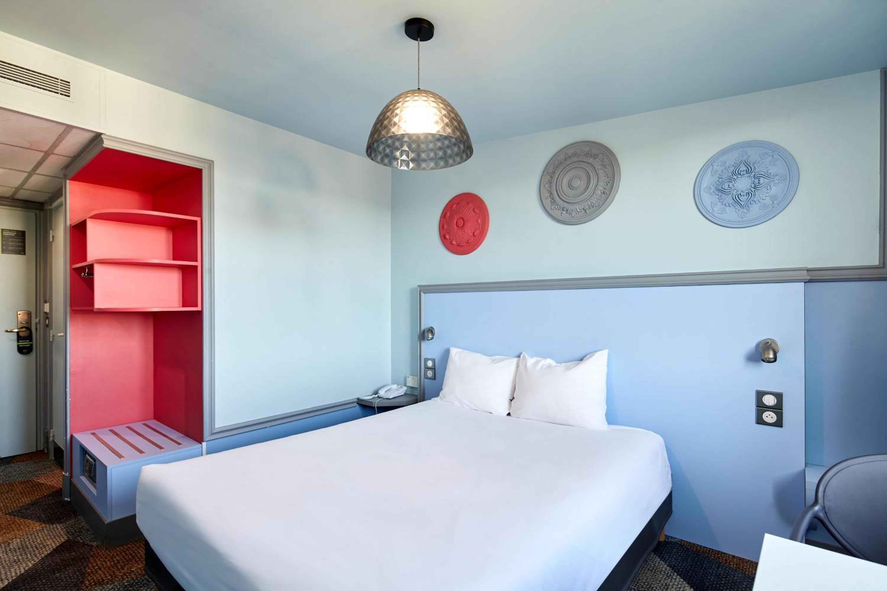 Standard Double Room - Photo 5