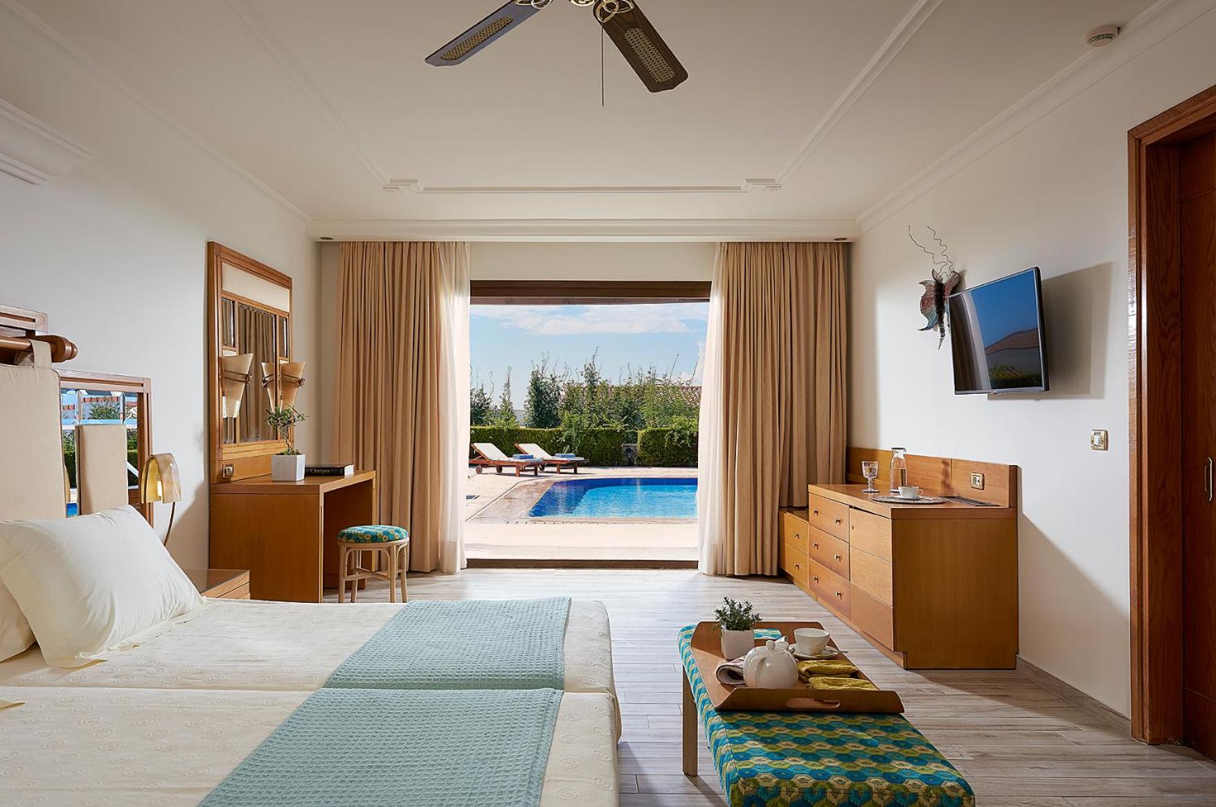 Deluxe Suite photo 3