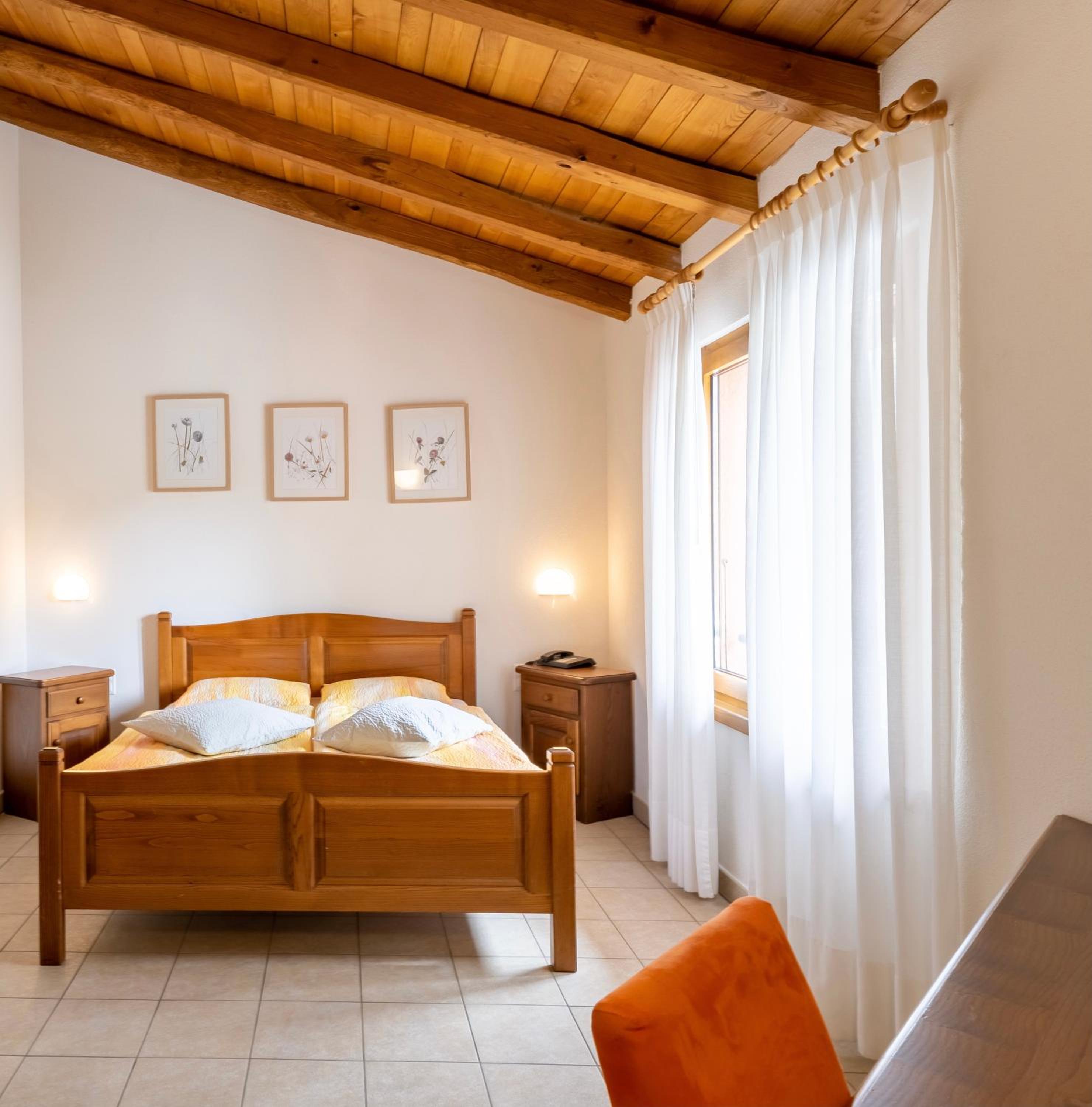 Classic Double Room - Photo 5