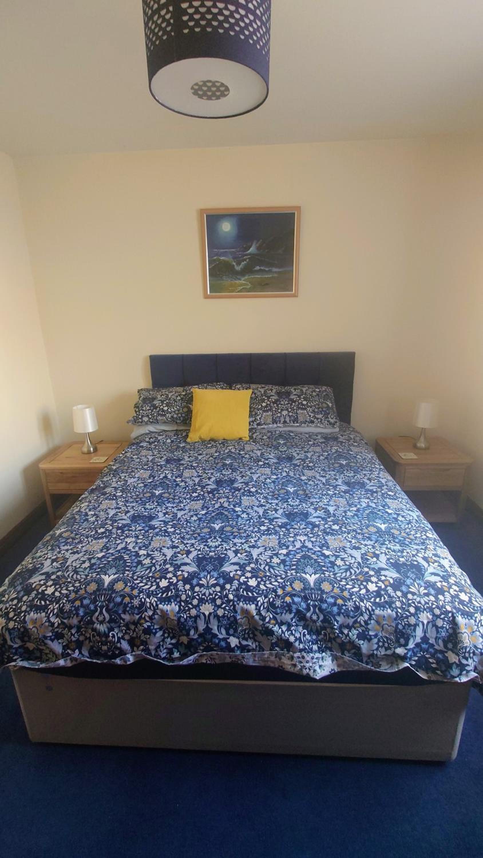 Four-Bedroom House photo 2