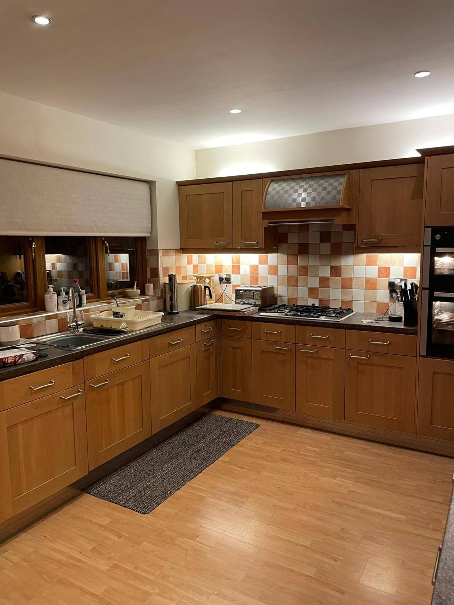 Four-Bedroom House photo 3