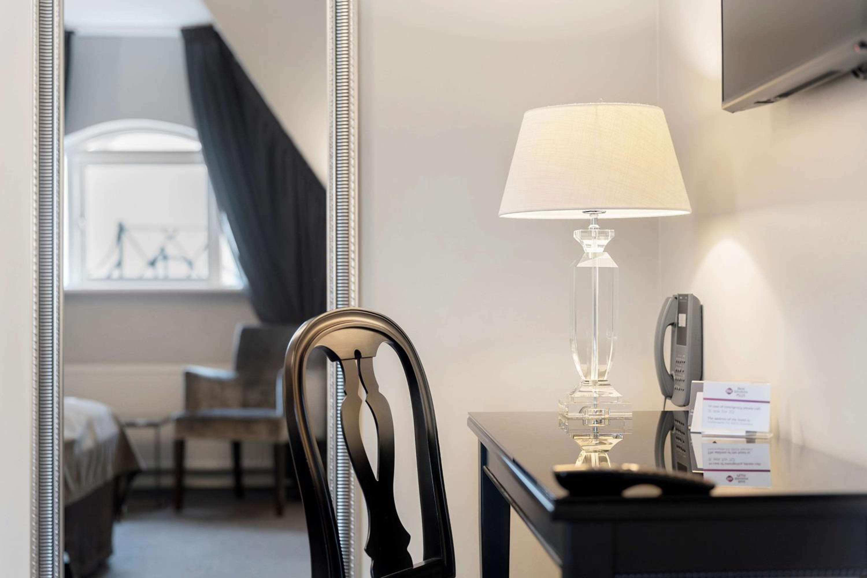 Executive King Room - Photo 2