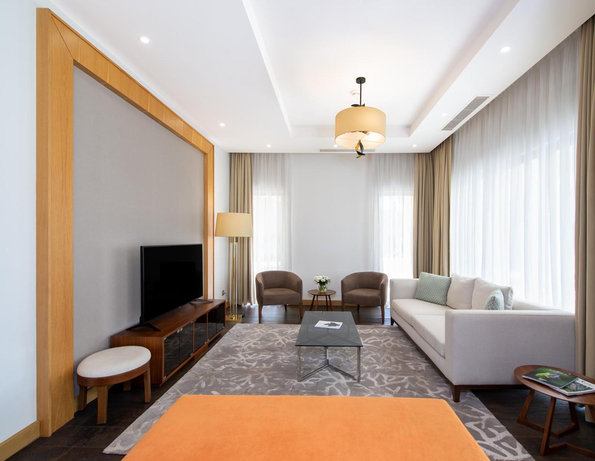 Executive Villa photo 1