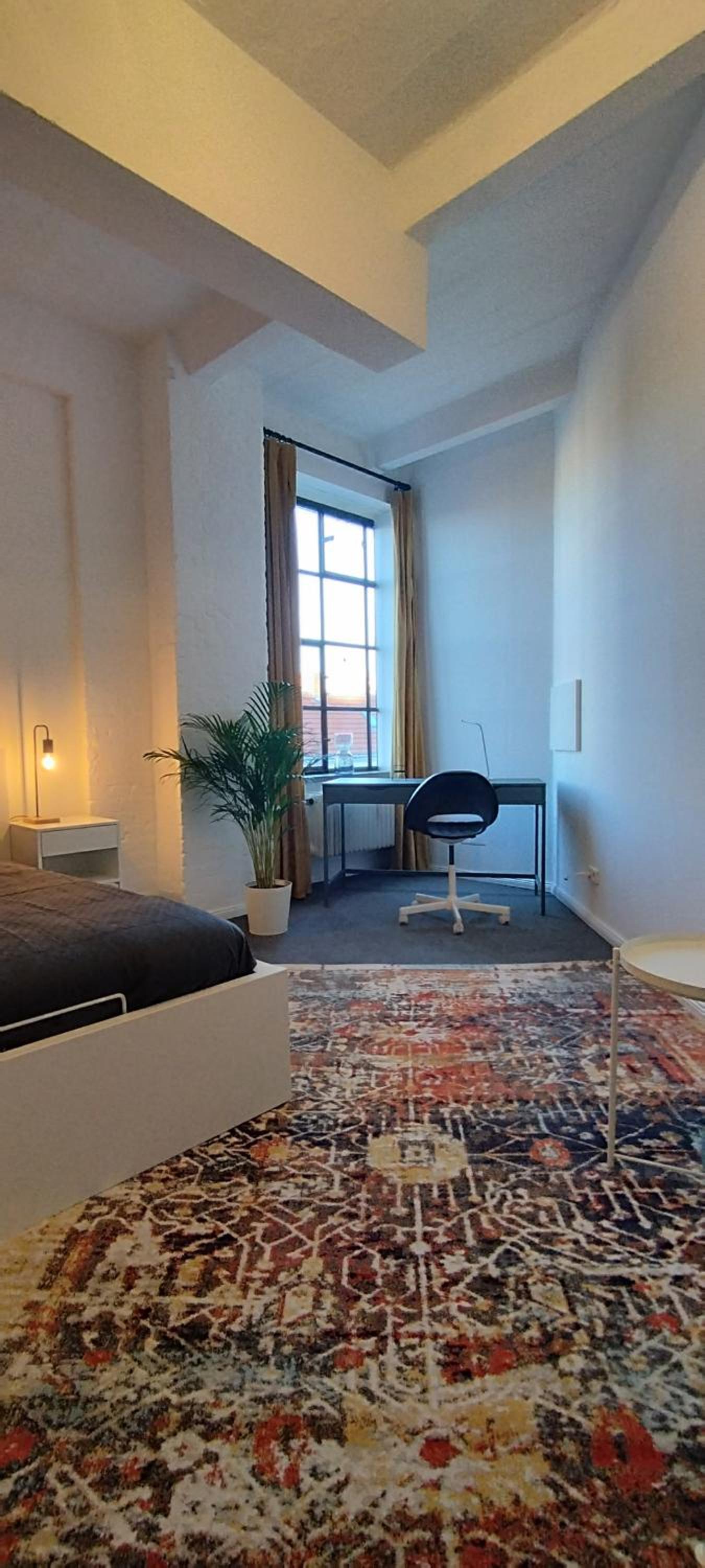 Budget Double Room photo 3
