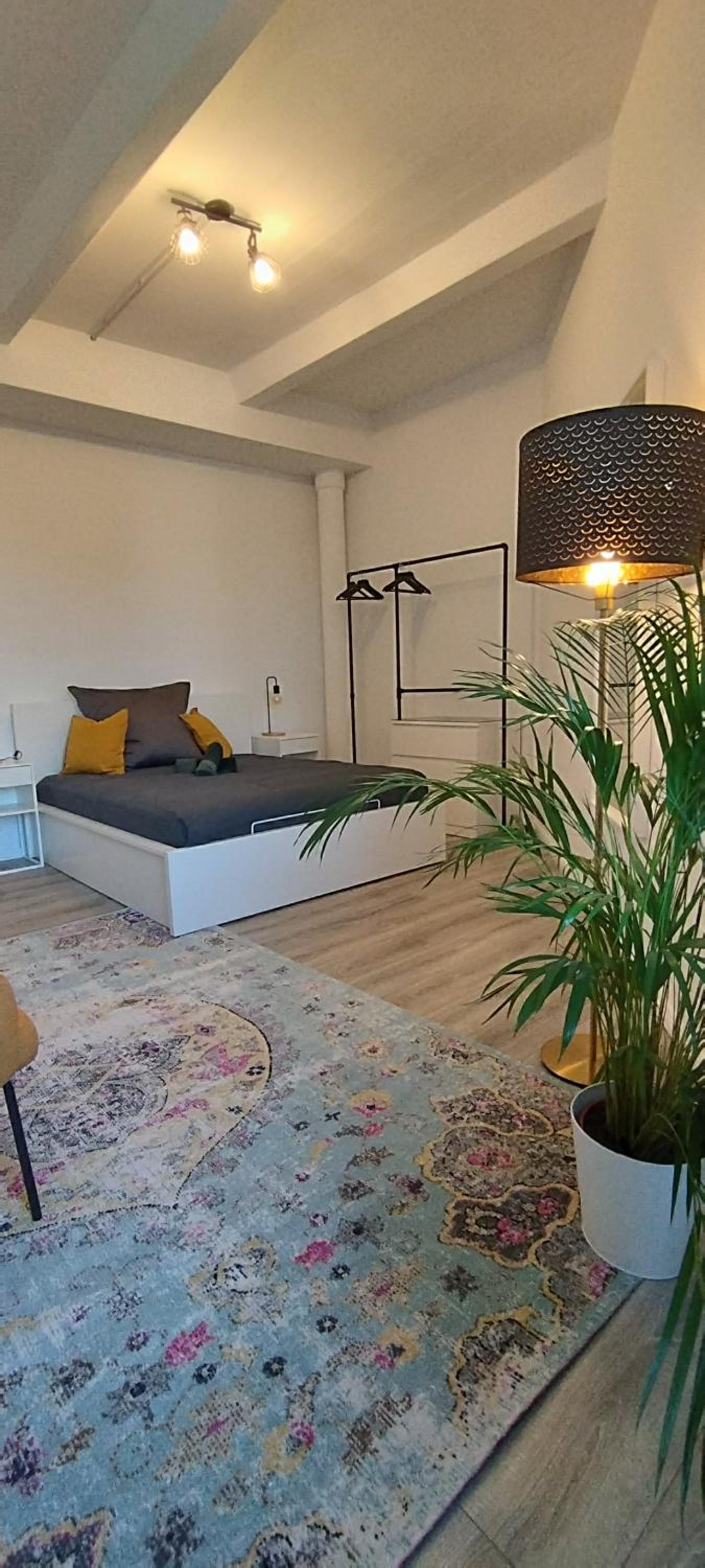 Budget Double Room photo 3