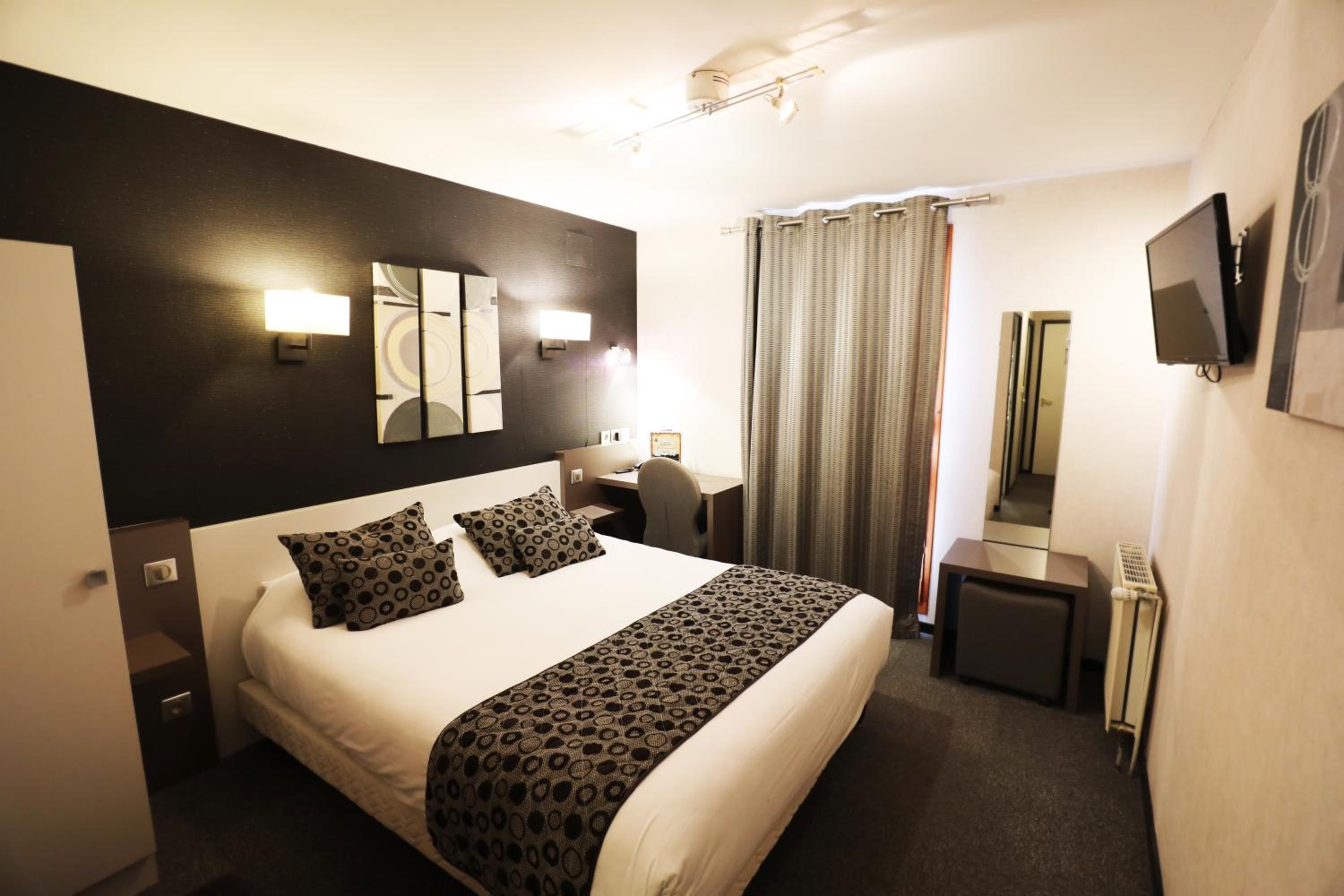 Superior Double Room - Photo 4