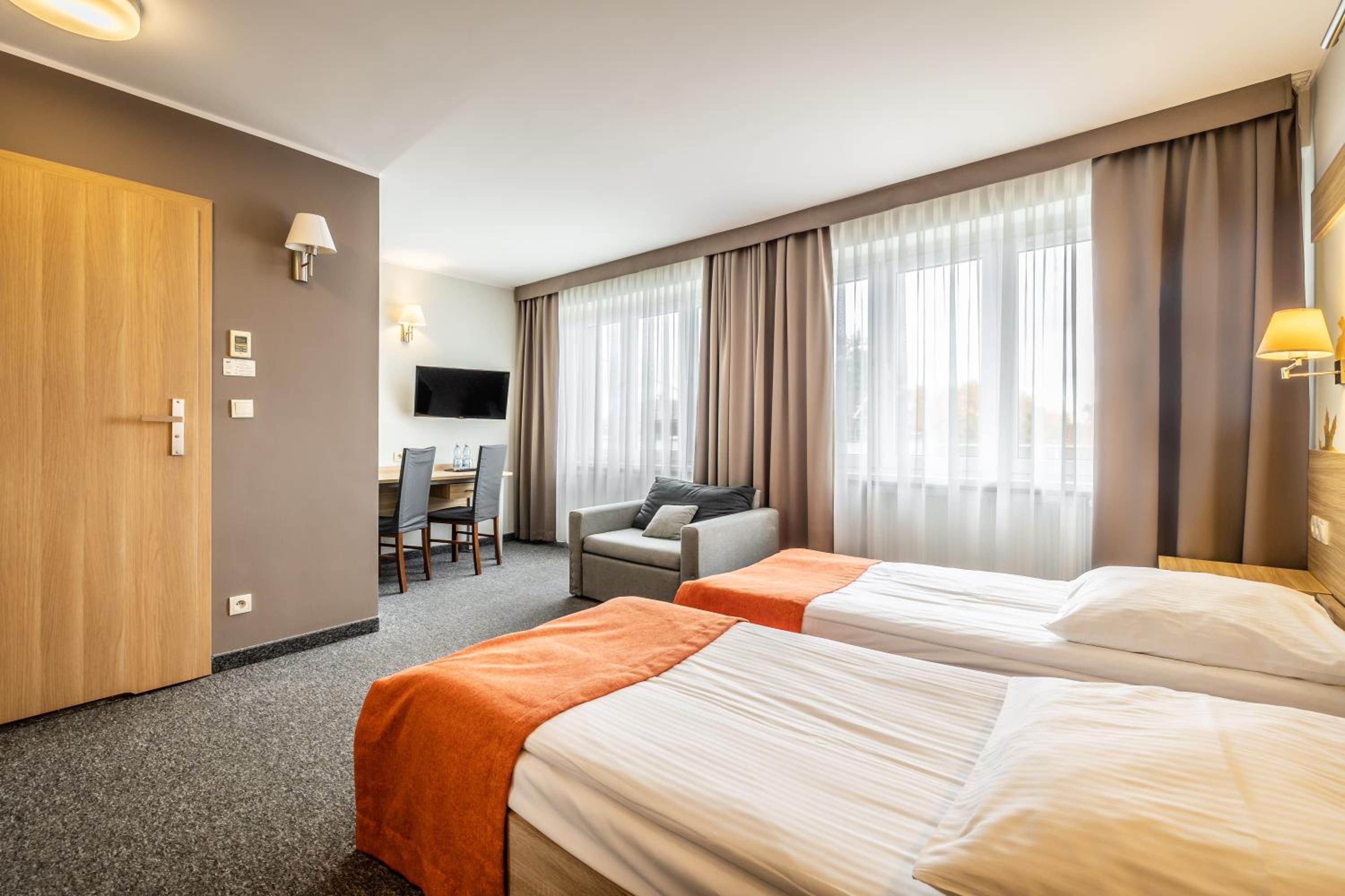 Deluxe Double Room - Photo 7
