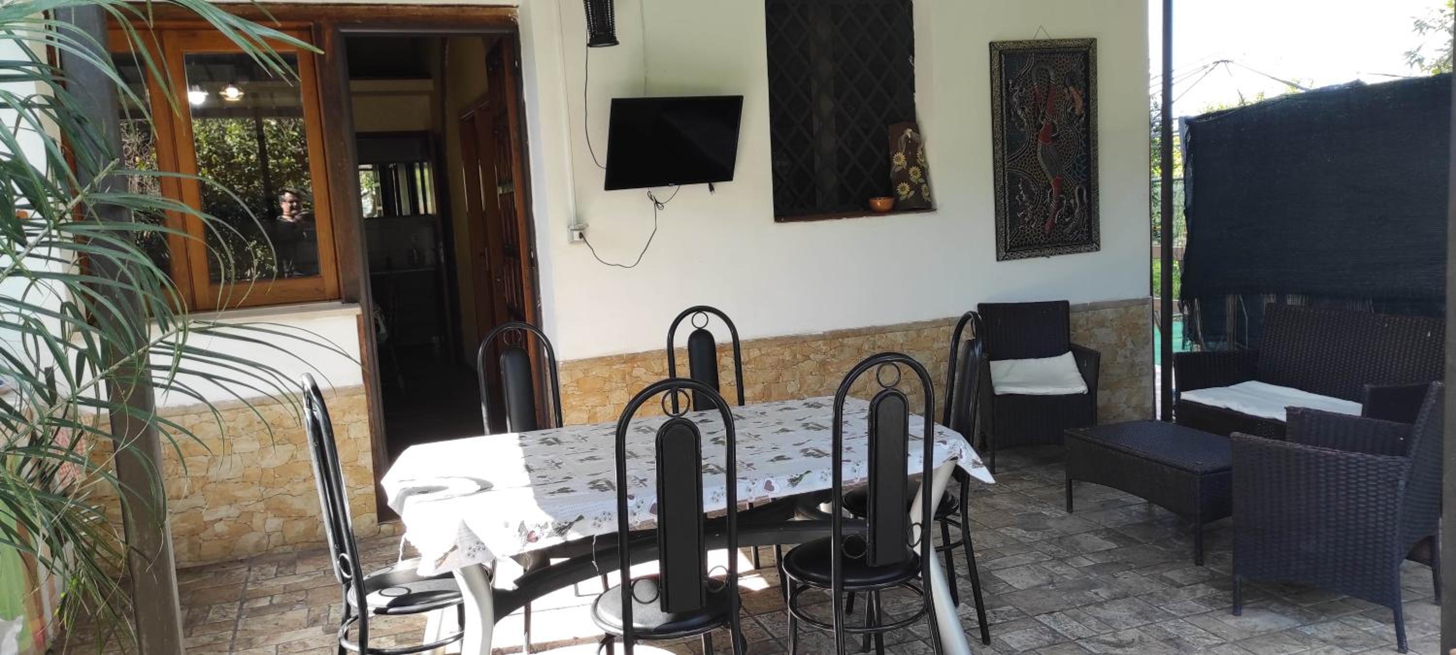 Villa with Garden View - Photo 37