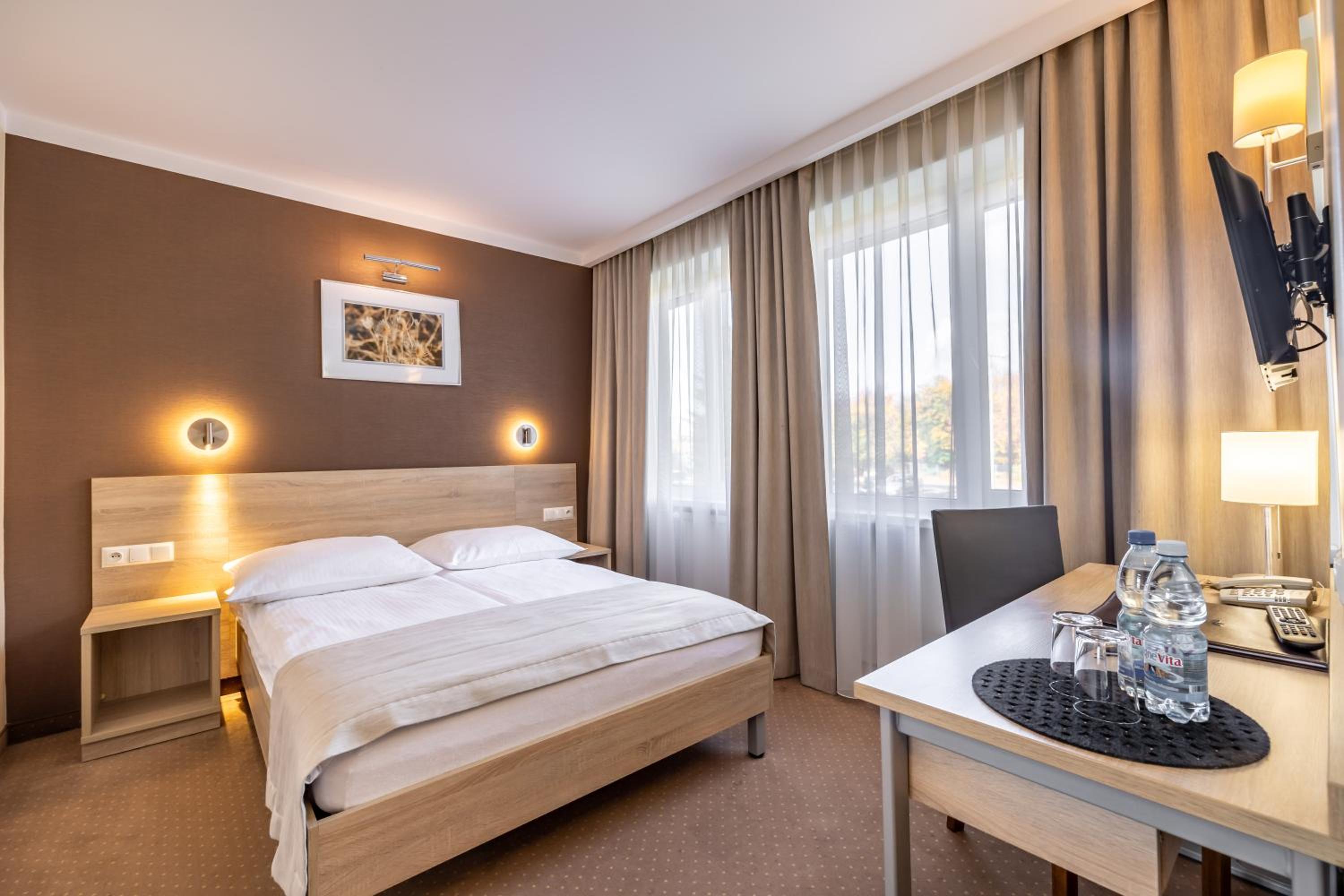 Double Room - Photo 3