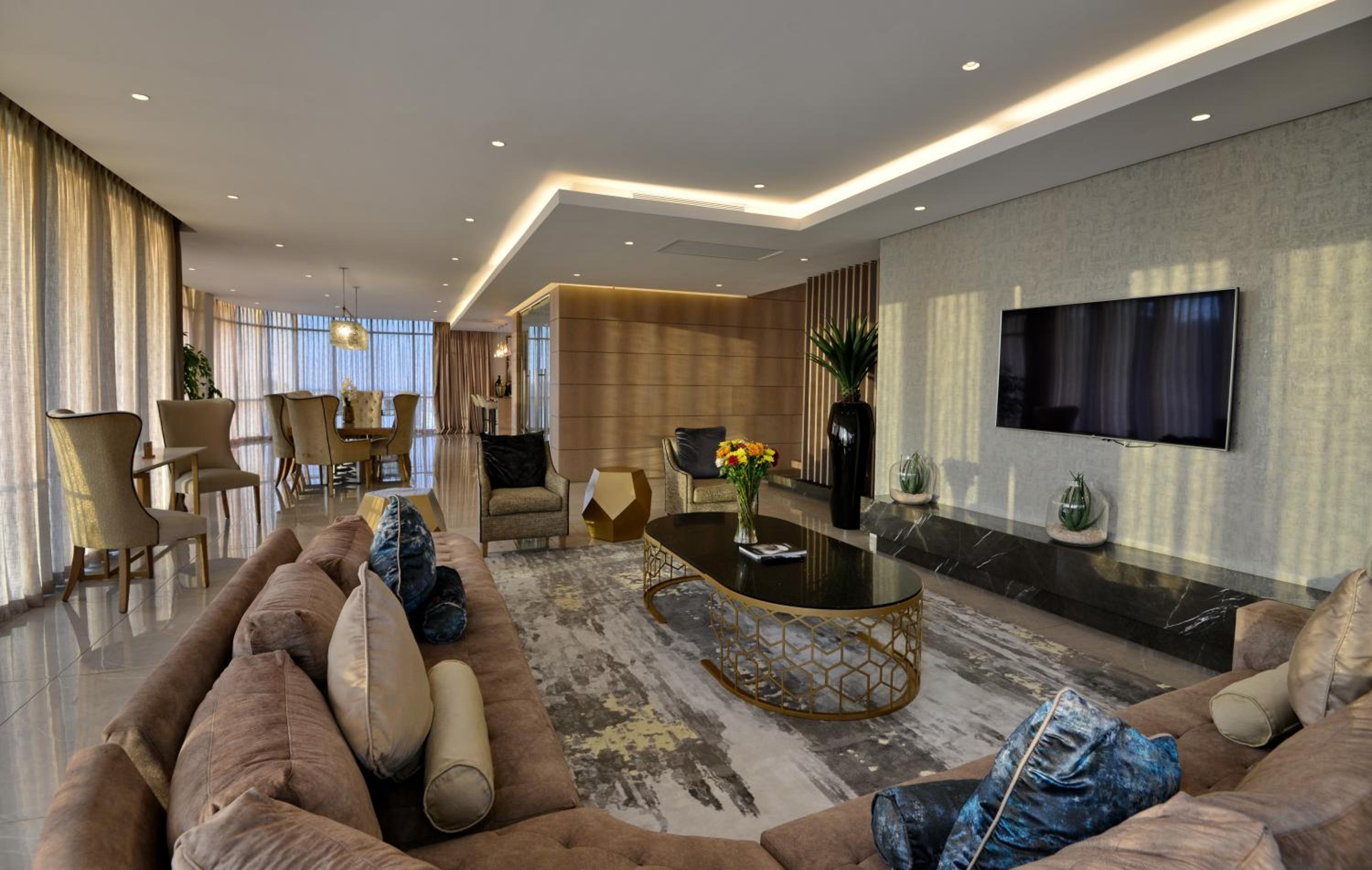 Rockstar Penthouse with Private pool, Gym, Hot Tub and 4 Bedrooms, photo 6